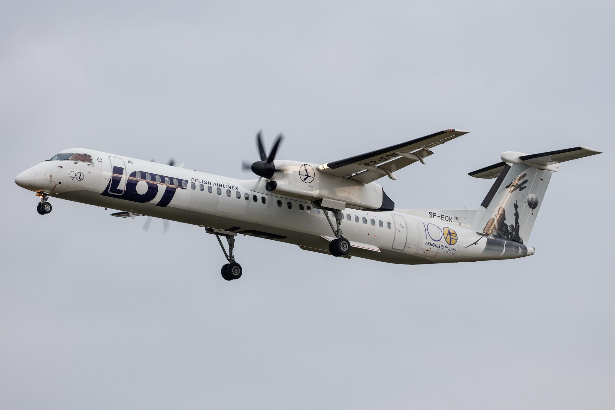 Hamburg Airport: LOT (LO / LOT) |  De Havilland Canada Dash 8-400 DH8D | SP-EQK | MSN 4443