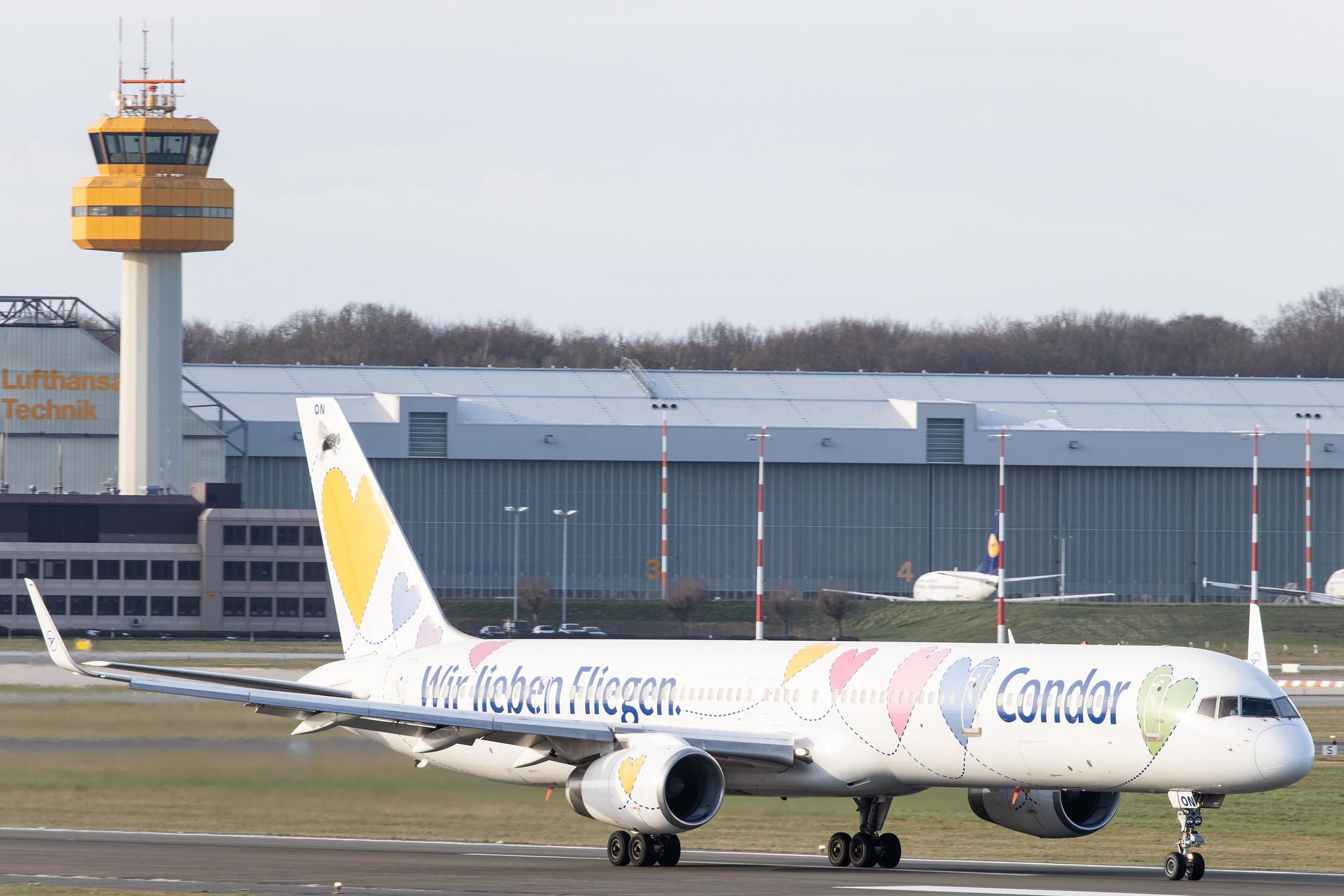 Hamburg Airport: Condor (DE / CFG) |  Livery: Wir Lieben Fliegen Livery |  Boeing 757-330 B753 | D-ABON | MSN 29023