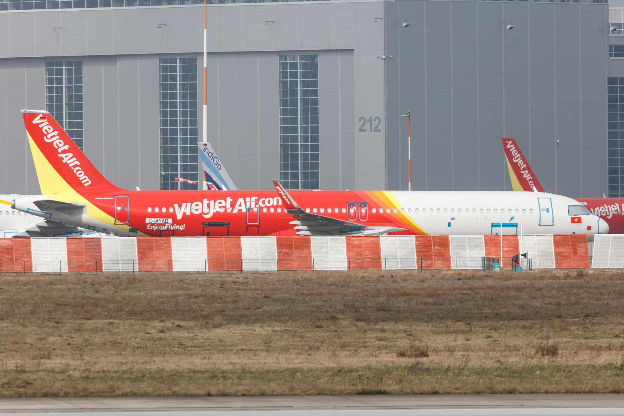 Hamburg Finkenwerder: VietJetAir (VJ / VJC) |  Airbus A321-271NX A21N | D-AYAB | MSN 10331