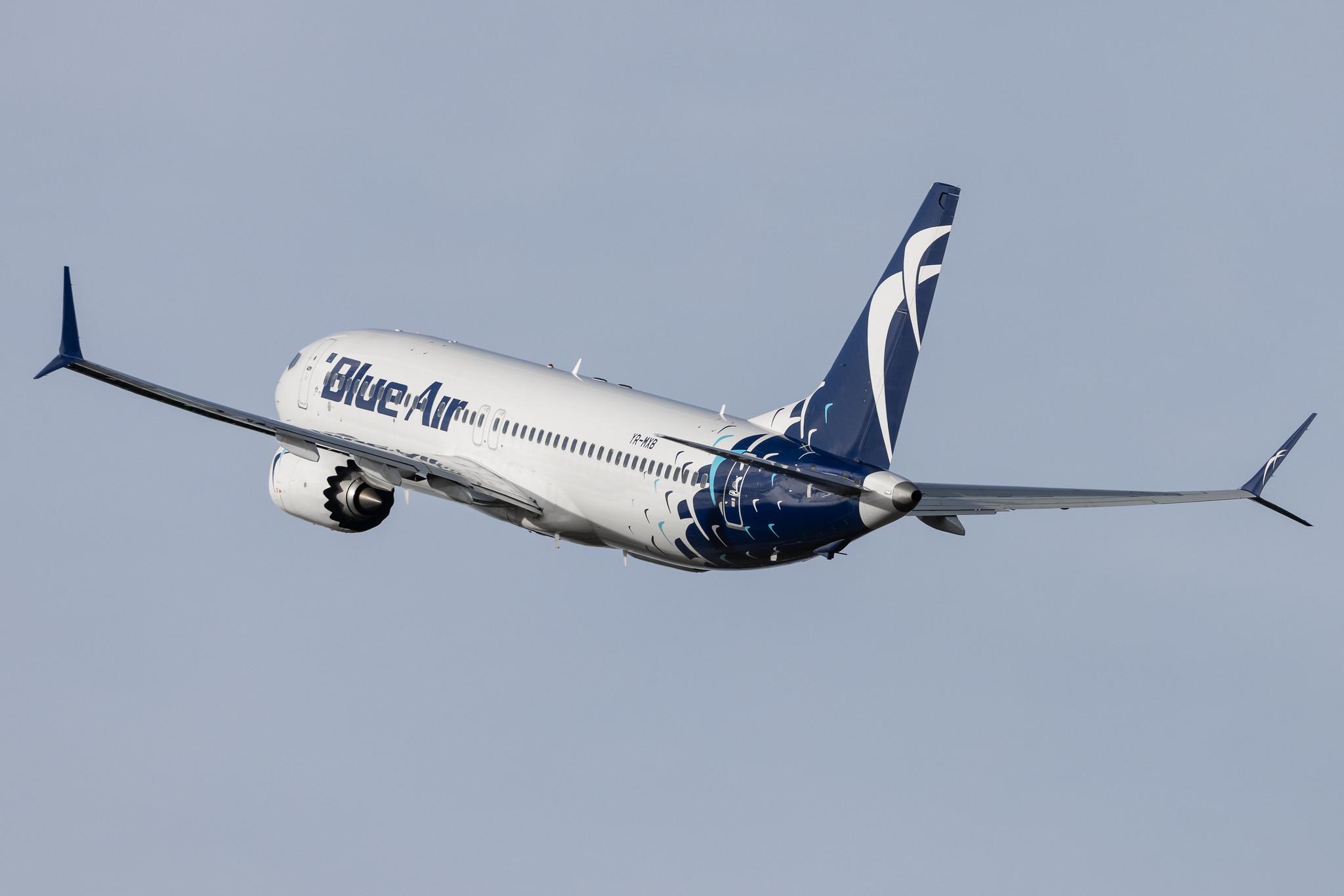 Hamburg Airport: Blue Air (0B / BLA) |  Boeing 737 MAX 8 B38M | YR-MXB | MSN 43306