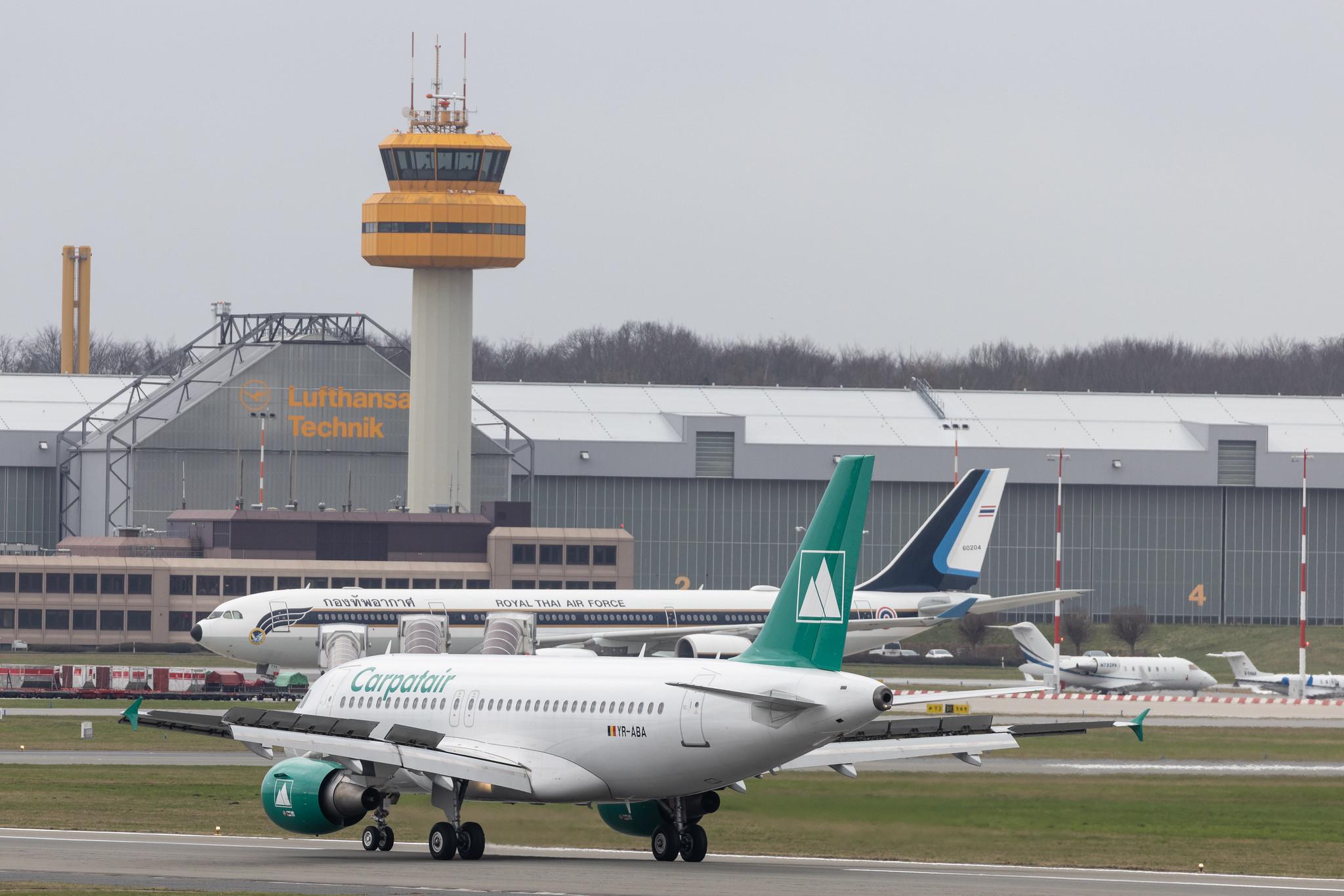 Hamburg Airport: Carpatair (V3 / KRP) |  Airbus A319-111 A319 | YR-ABA | MSN 03041