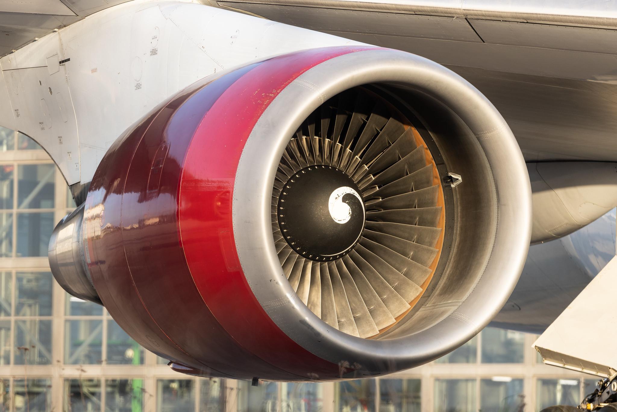 Hamburg Airport: JetOneX |  Boeing 747-41R B744 | VQ-BZV | MSN 29406