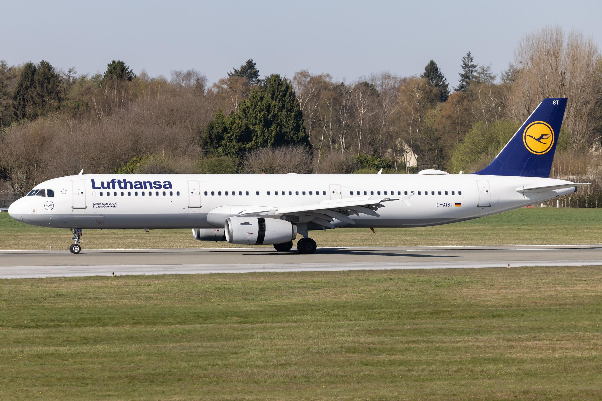 Hamburg Airport: Lufthansa (LH / DLH) |  Airbus A321-231 A321 | D-AIST | MSN 4005