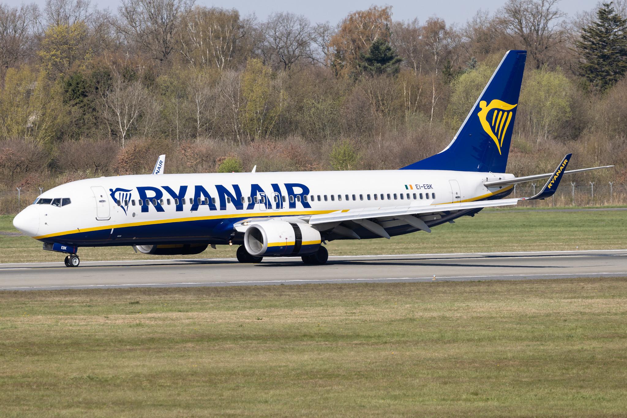 Hamburg Airport: Ryanair (FR / RYR) |  Boeing 737-8AS B738 | EI-EBK | MSN 37528