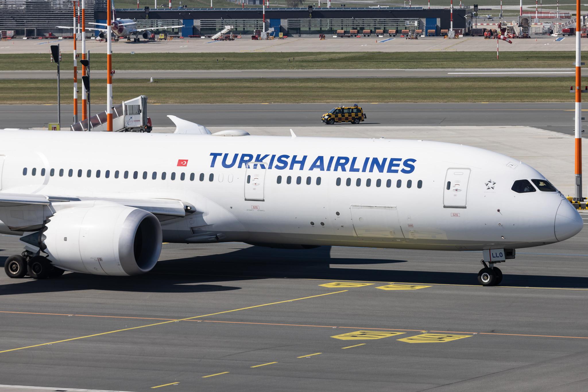Hamburg Airport: Turkish Airlines (TK / THY) |  Boeing 787-9 Dreamliner B789 | TC-LLO | MSN 65814