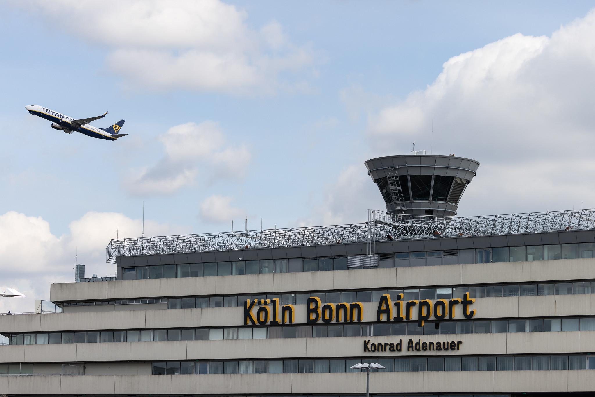 Köln Bonn Airport: Ryanair (FR / RYR) | Operator: Malta Air |  Boeing 737-8AS B738 | 9H-QAS | MSN 44693