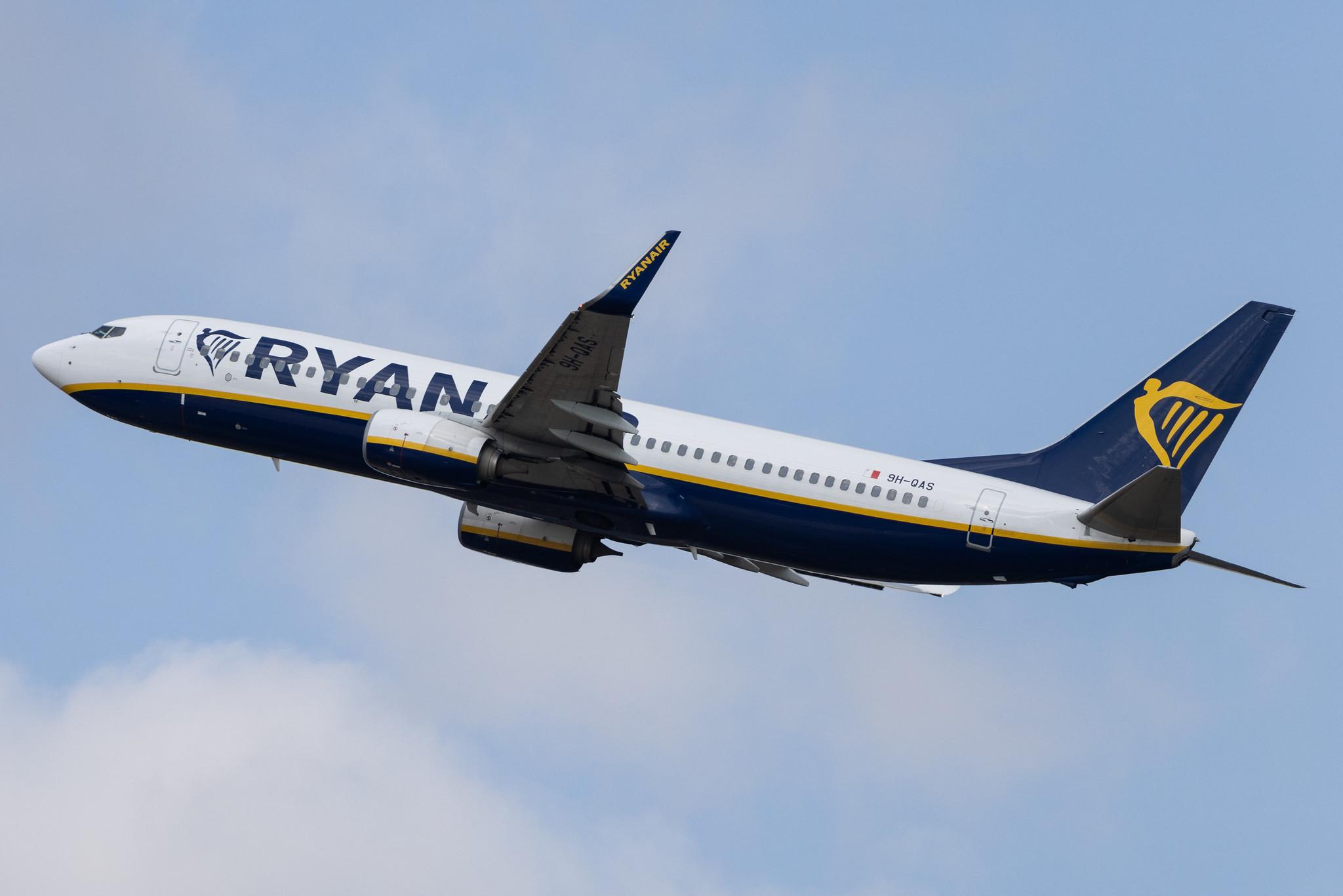 Köln Bonn Airport: Ryanair (FR / RYR) | Operator: Malta Air |  Boeing 737-8AS B738 | 9H-QAS | MSN 44693