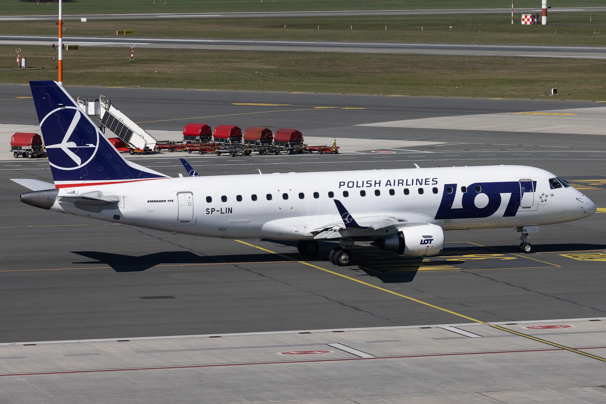 Hamburg Airport: LOT (LO / LOT) |  Embraer E175LR E75S | SP-LIN | MSN 17000313