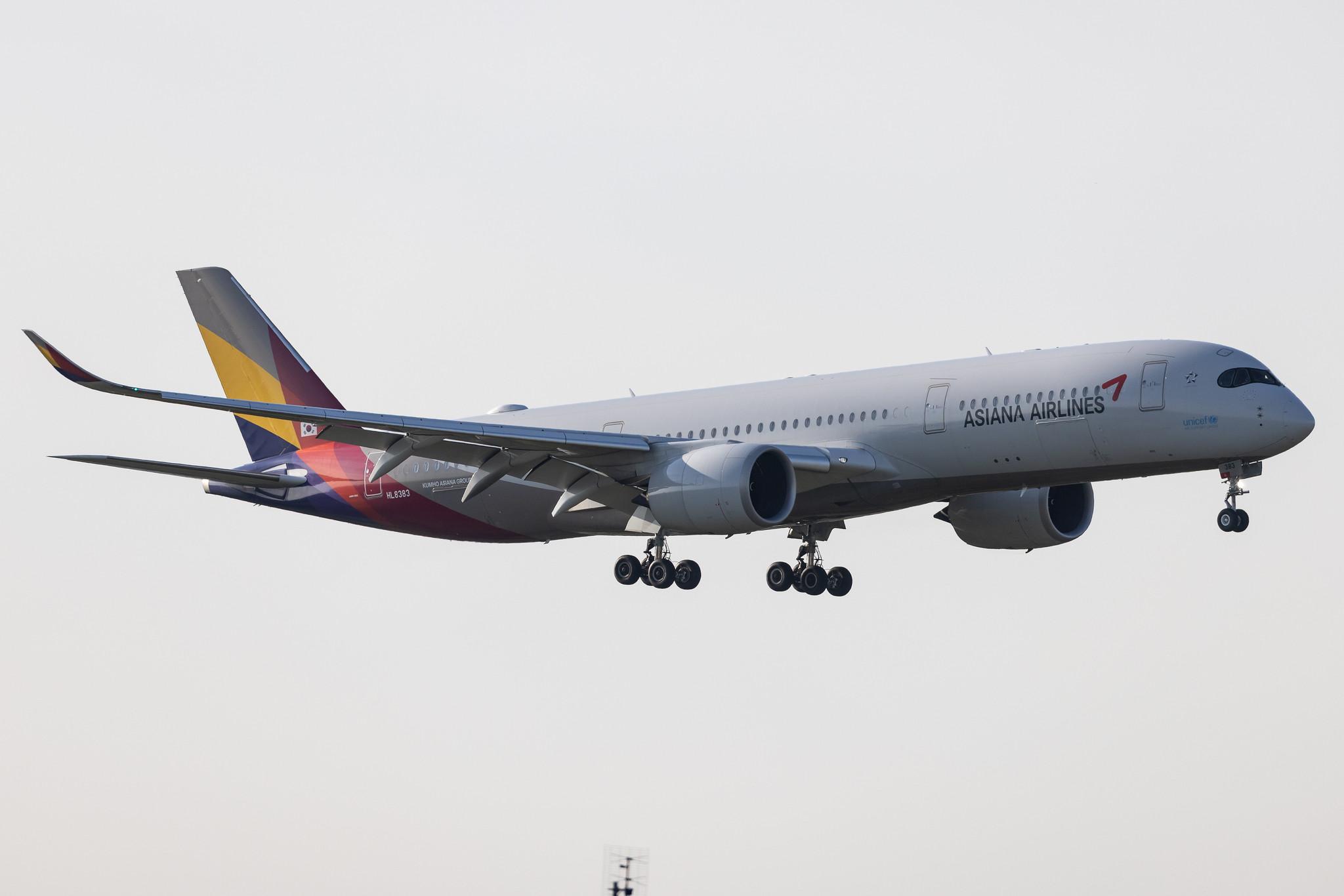 London Heathrow: Asiana Airlines (OZ / AAR) |  Airbus A350-941 A359 | HL8383 | MSN 425
