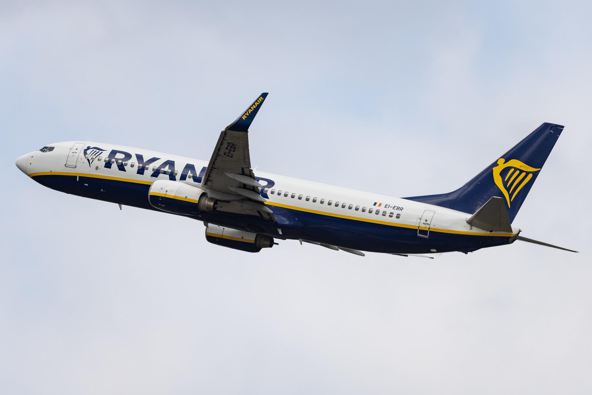 Köln Bonn Airport: Ryanair (FR / RYR) |  Boeing 737-8AS B738 | EI-EBR | MSN 37530