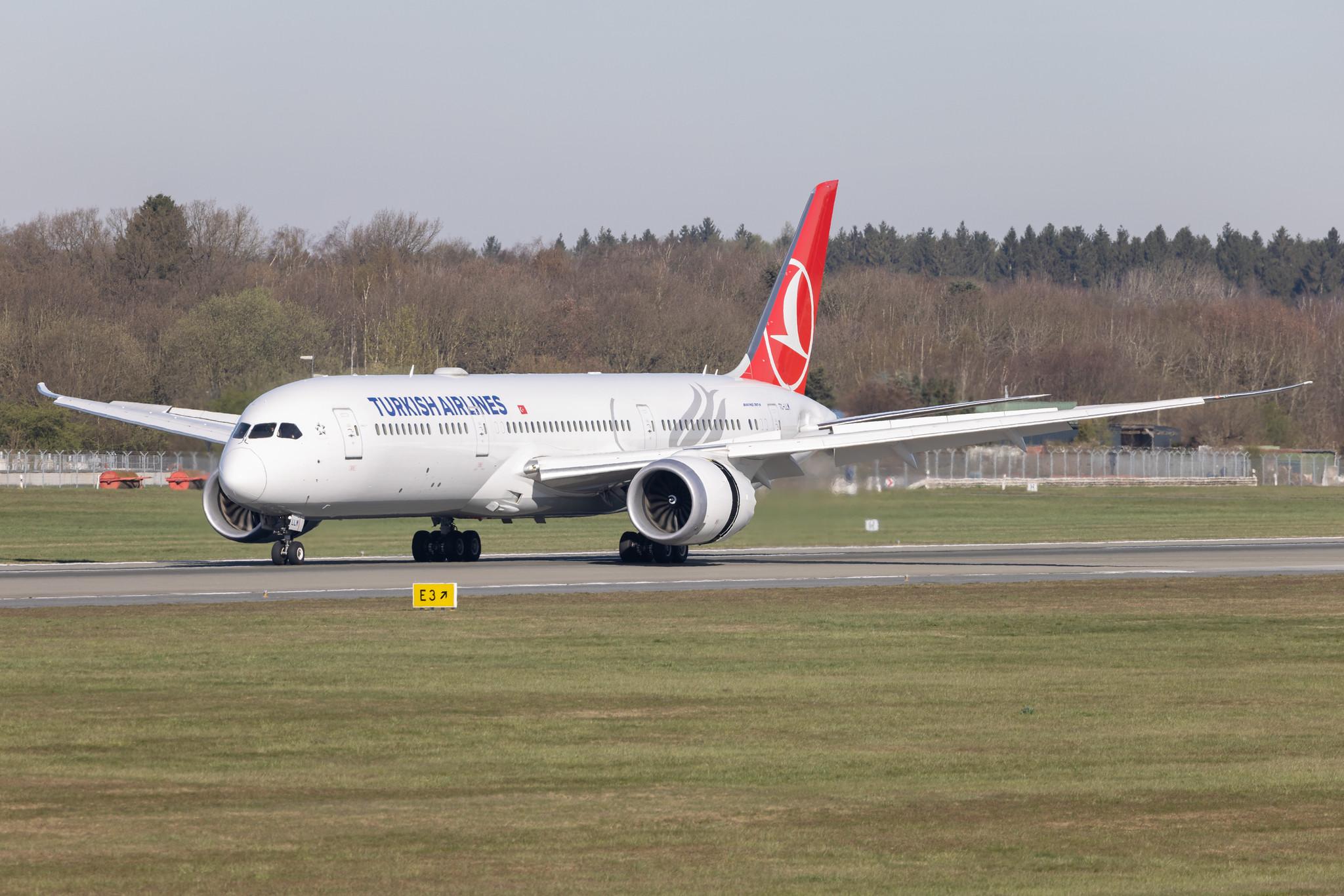 Hamburg Airport: Turkish Airlines (TK / THY) |  Boeing 787-9 Dreamliner B789 | TC-LLM | MSN 65812