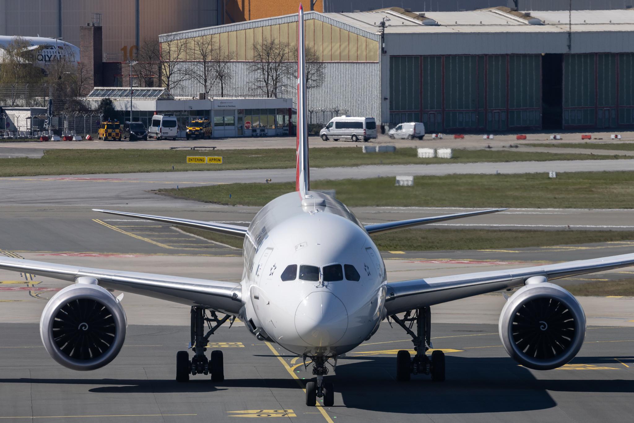 Hamburg Airport: Turkish Airlines (TK / THY) |  Boeing 787-9 Dreamliner B789 | TC-LLM | MSN 65812
