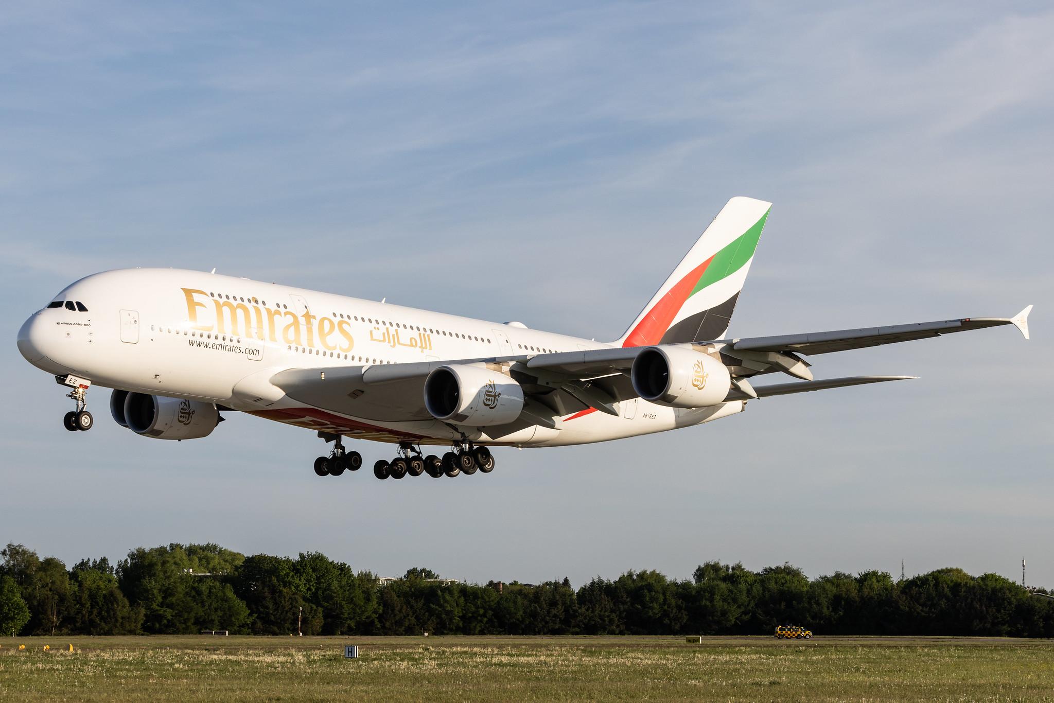 Hamburg Airport: Emirates (EK / UAE) | Airbus A380-861 A388 | A6-EEZ | MSN 158