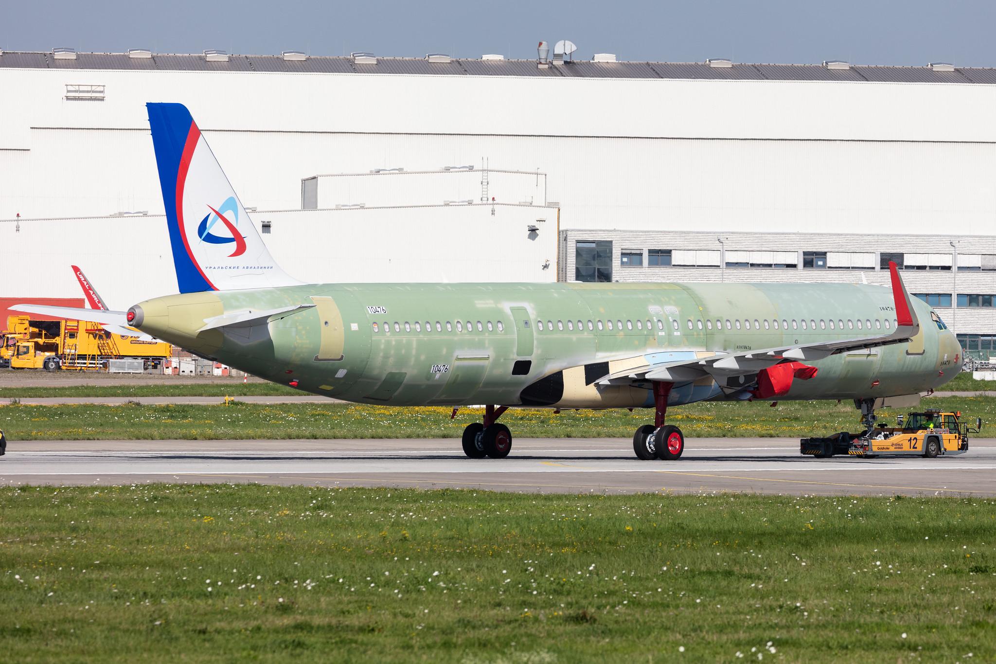 Hamburg Finkenwerder: Ural Airlines (U6 / SVR) |  Airbus A321-251NX A21N | D-AVXP (VP-BFI) | MSN 10476