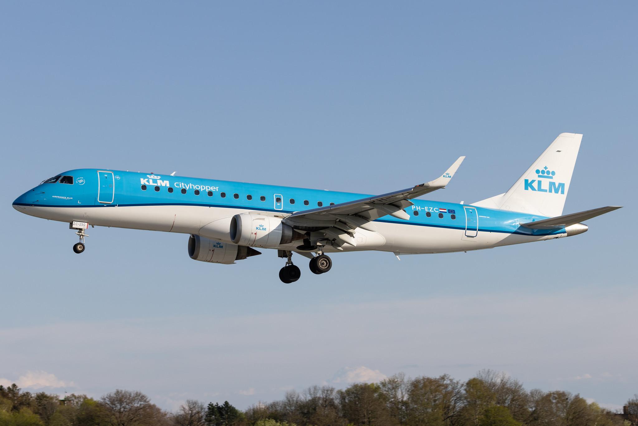 Hamburg Airport: KLM (KL / KLM) | Operator: KLM Cityhopper |  Embraer E190STD E190 | PH-EZC | MSN 19000250