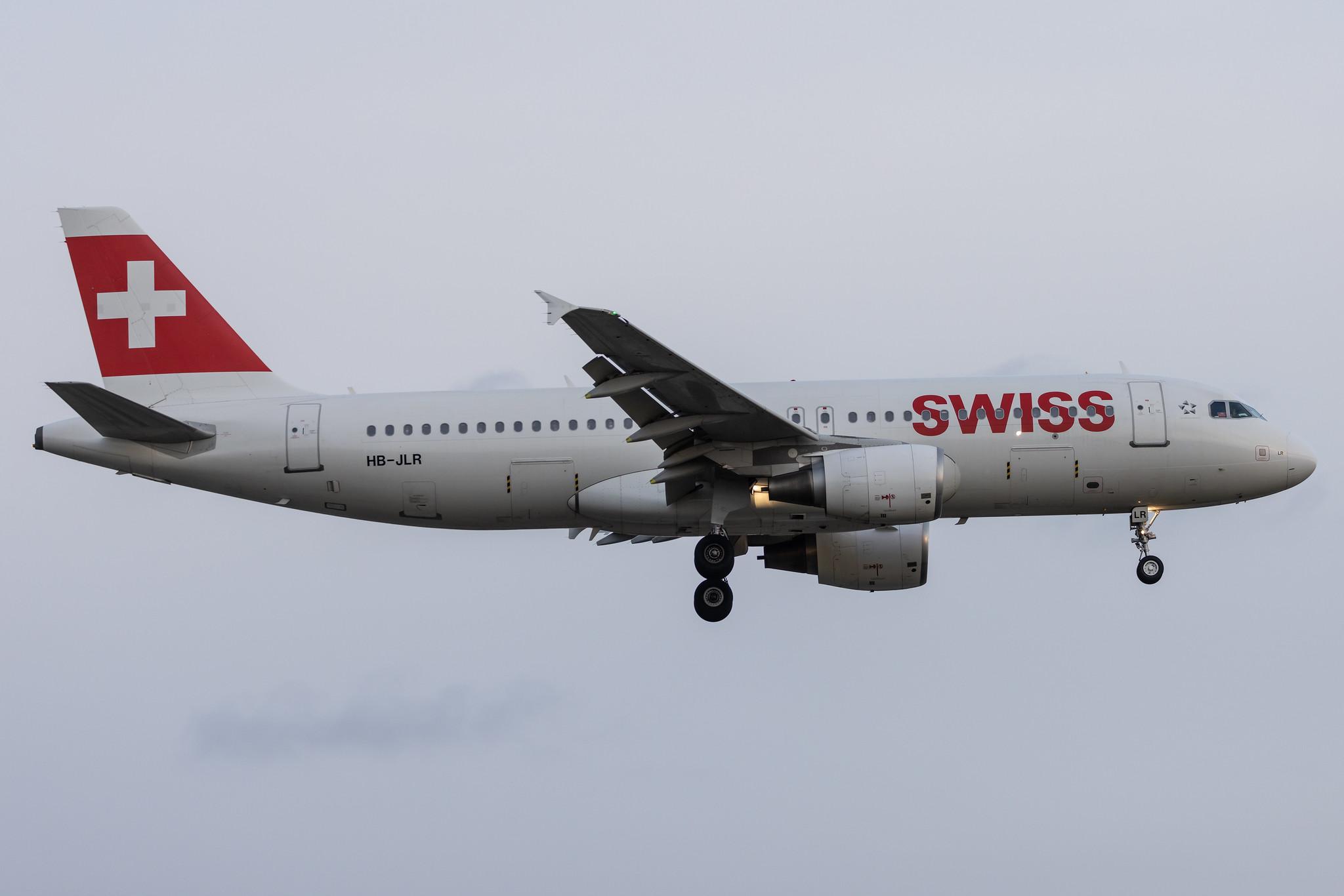 Hamburg Airport: Swiss (LX / SWR) |  Airbus A320-214 A320 | HB-JLR | MSN 5037