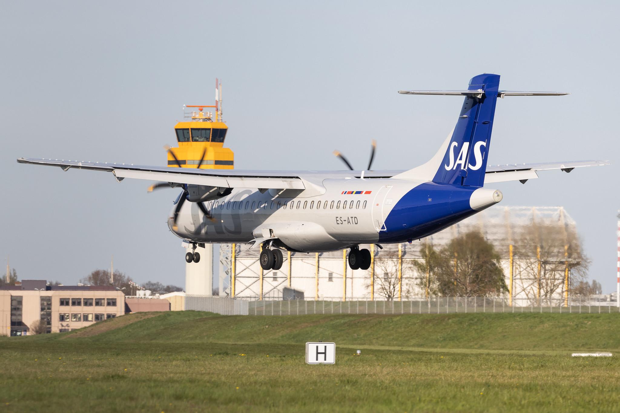 Hamburg Airport: SAS (SK / SAS) | Operator: Xfly |  ATR 72-600 AT76 | ES-ATD | MSN 1165