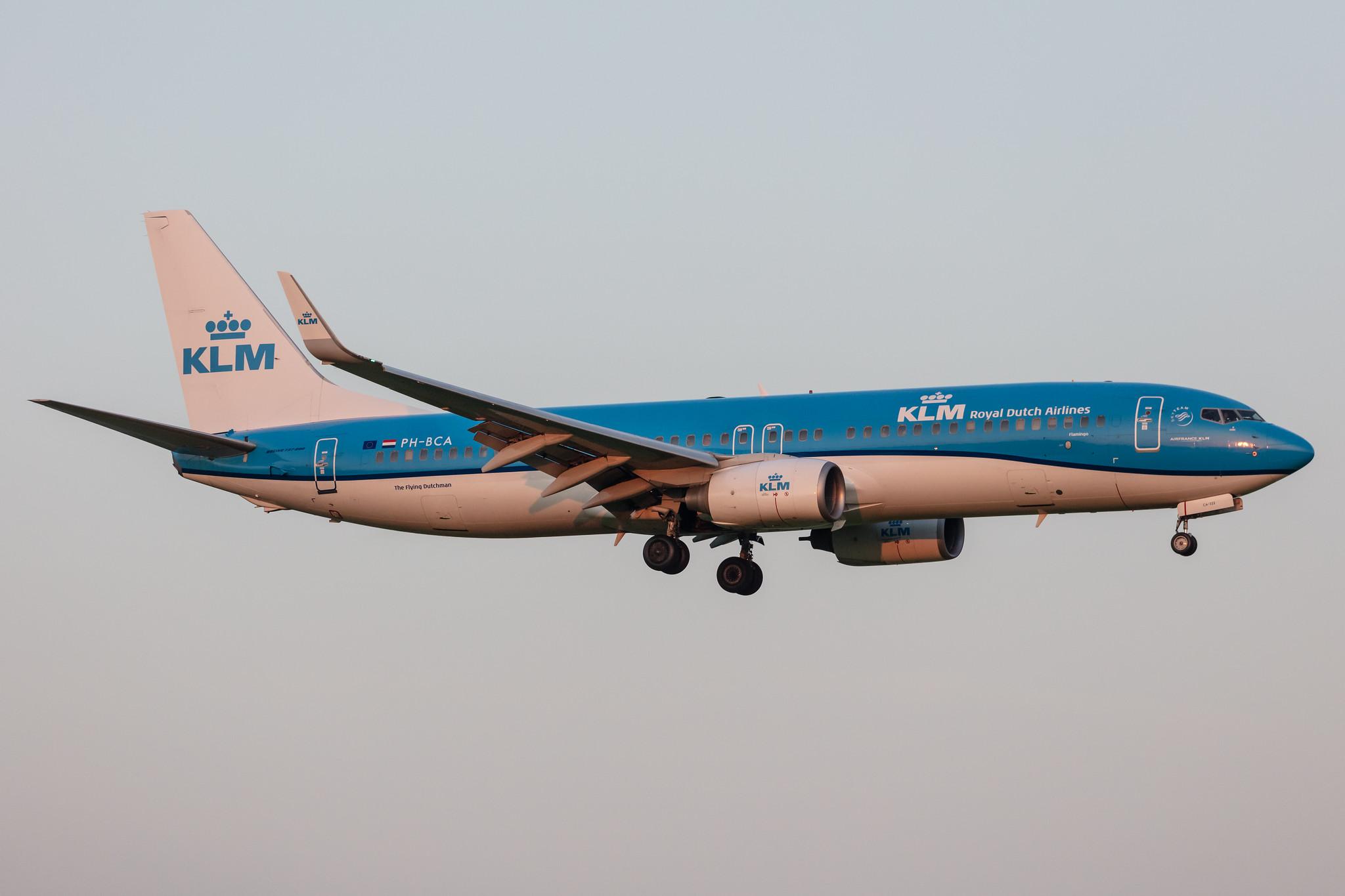 Amsterdam Schiphol: KLM (KL / KLM) |  Boeing 737-8K2 B738 | PH-BCA | MSN 37820