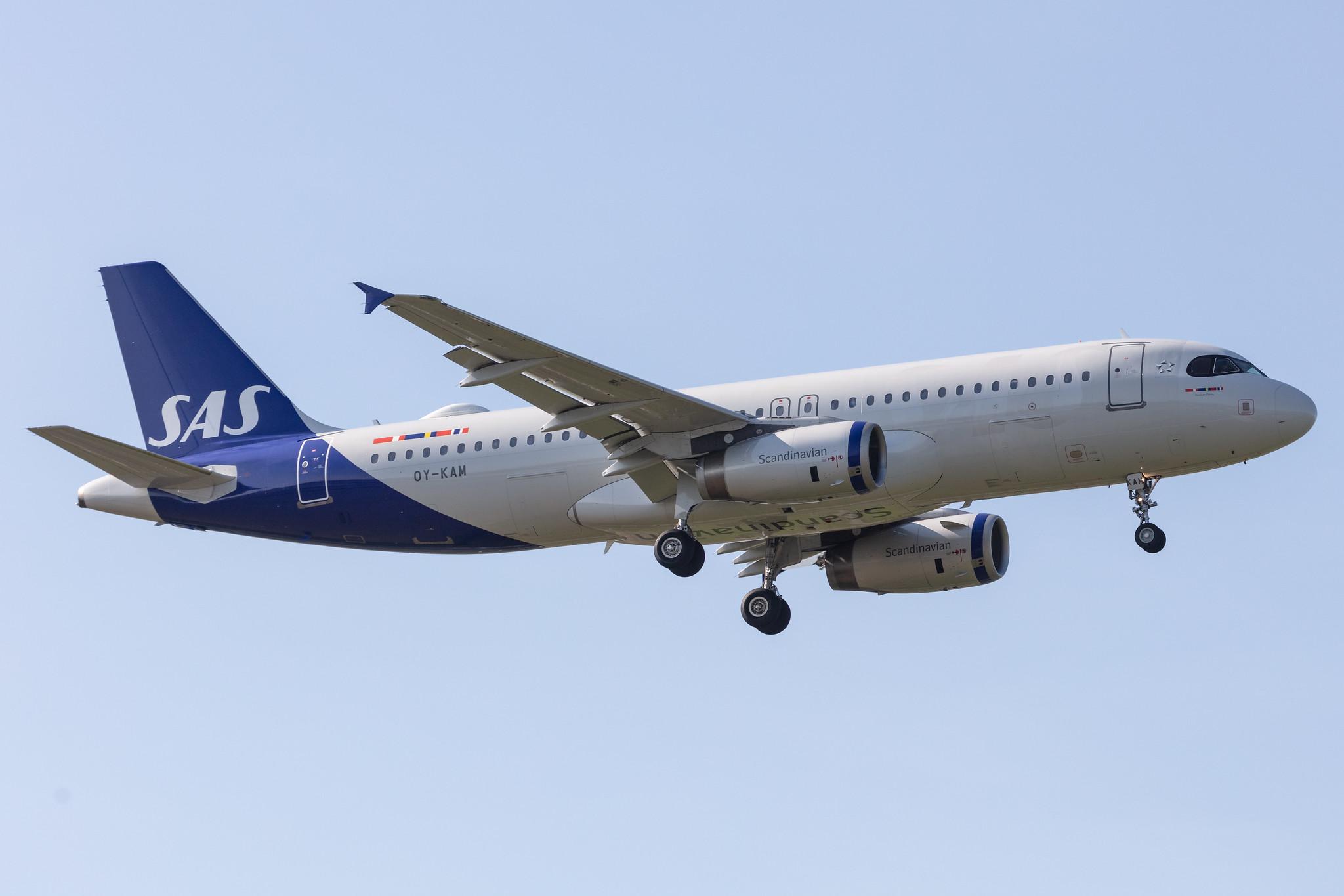 Amsterdam Schiphol: SAS (SK / SAS) |  Airbus A320-232 A320 | OY-KAM | MSN 2911