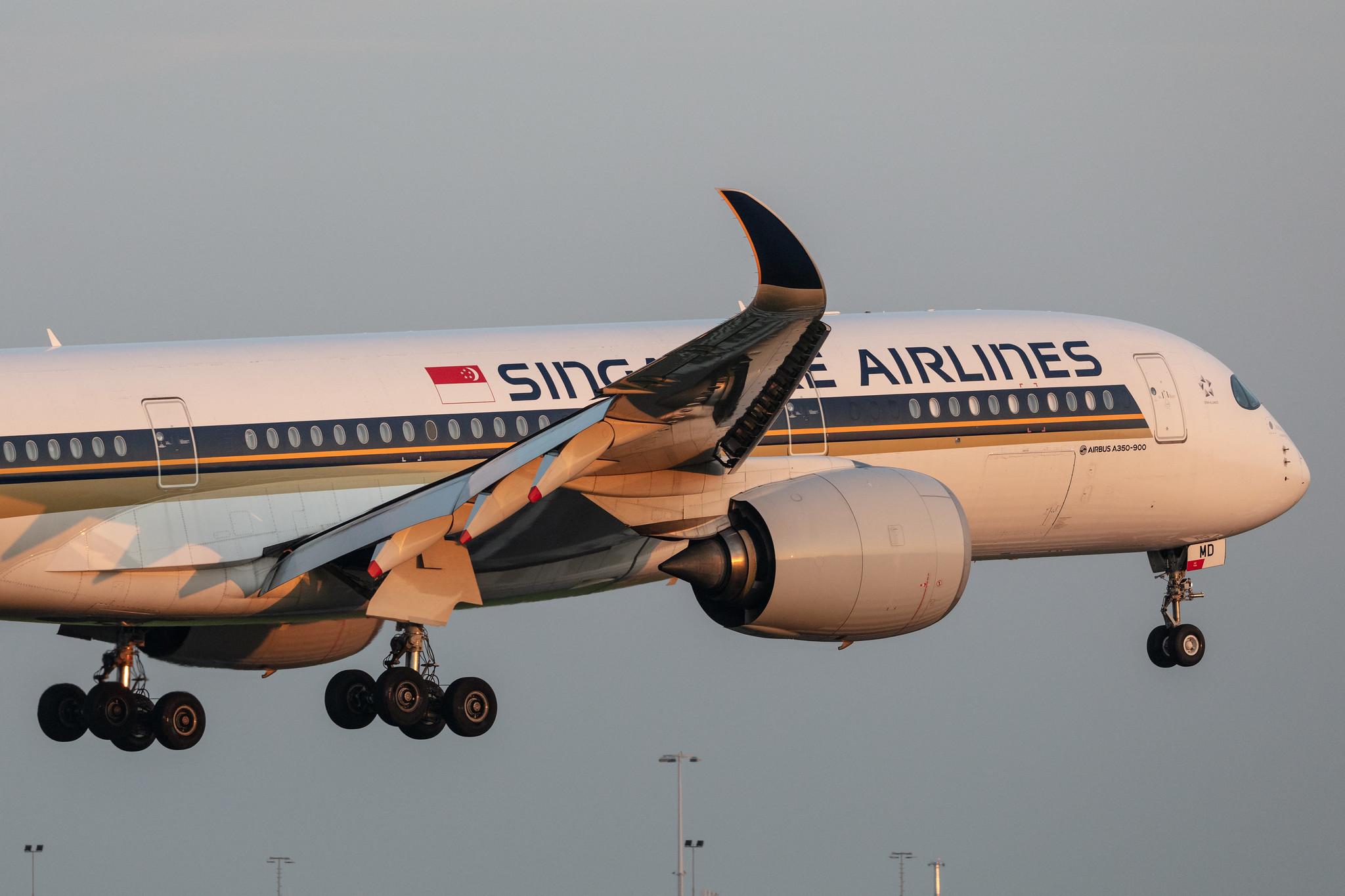 Amsterdam Schiphol: Singapore Airlines (SQ / SIA) |  Airbus A350-941 A359 | 9V-SMD | MSN 037