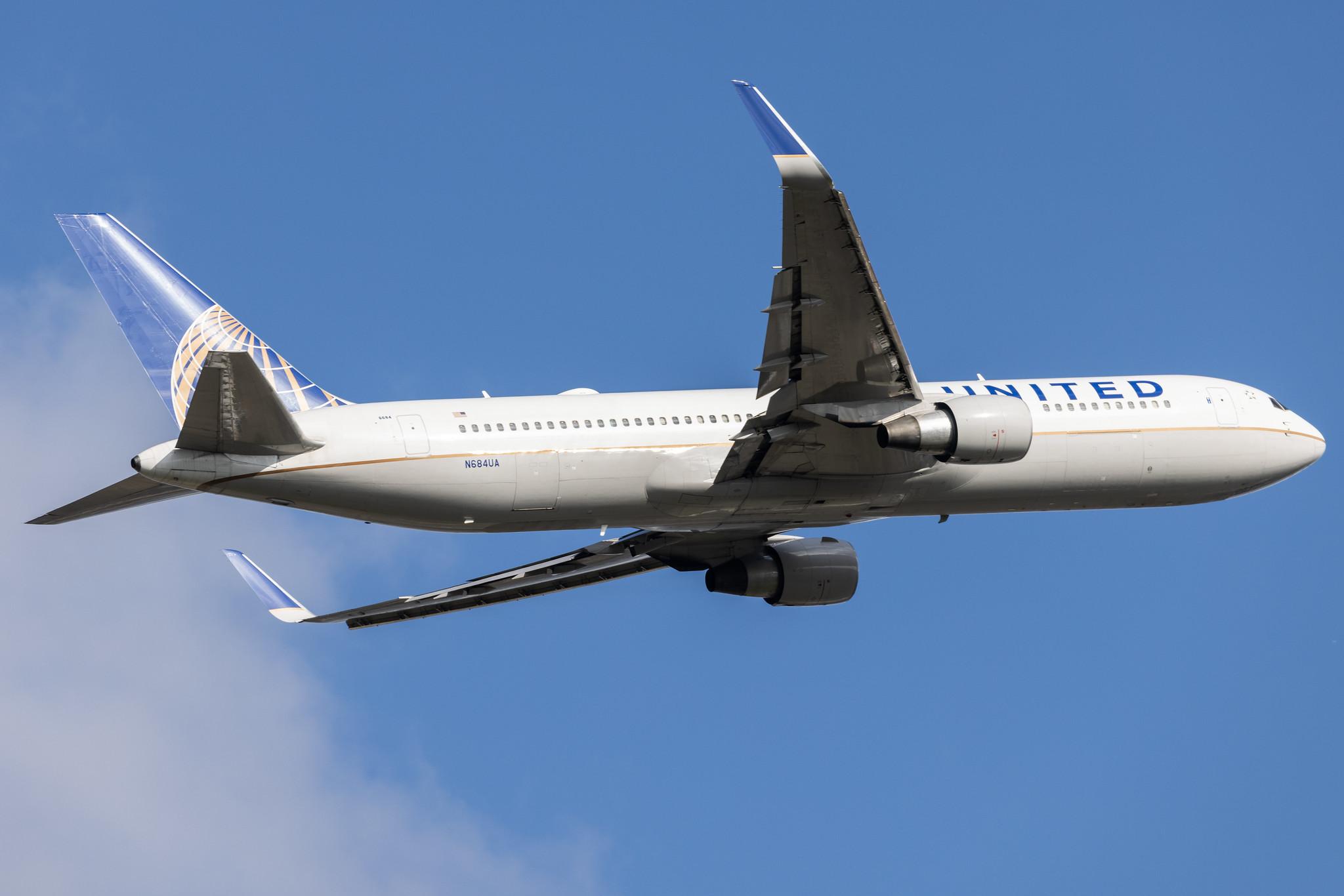 London Heathrow: United Airlines (UA / UAL) |   B763 | N684UA | MSN 33466