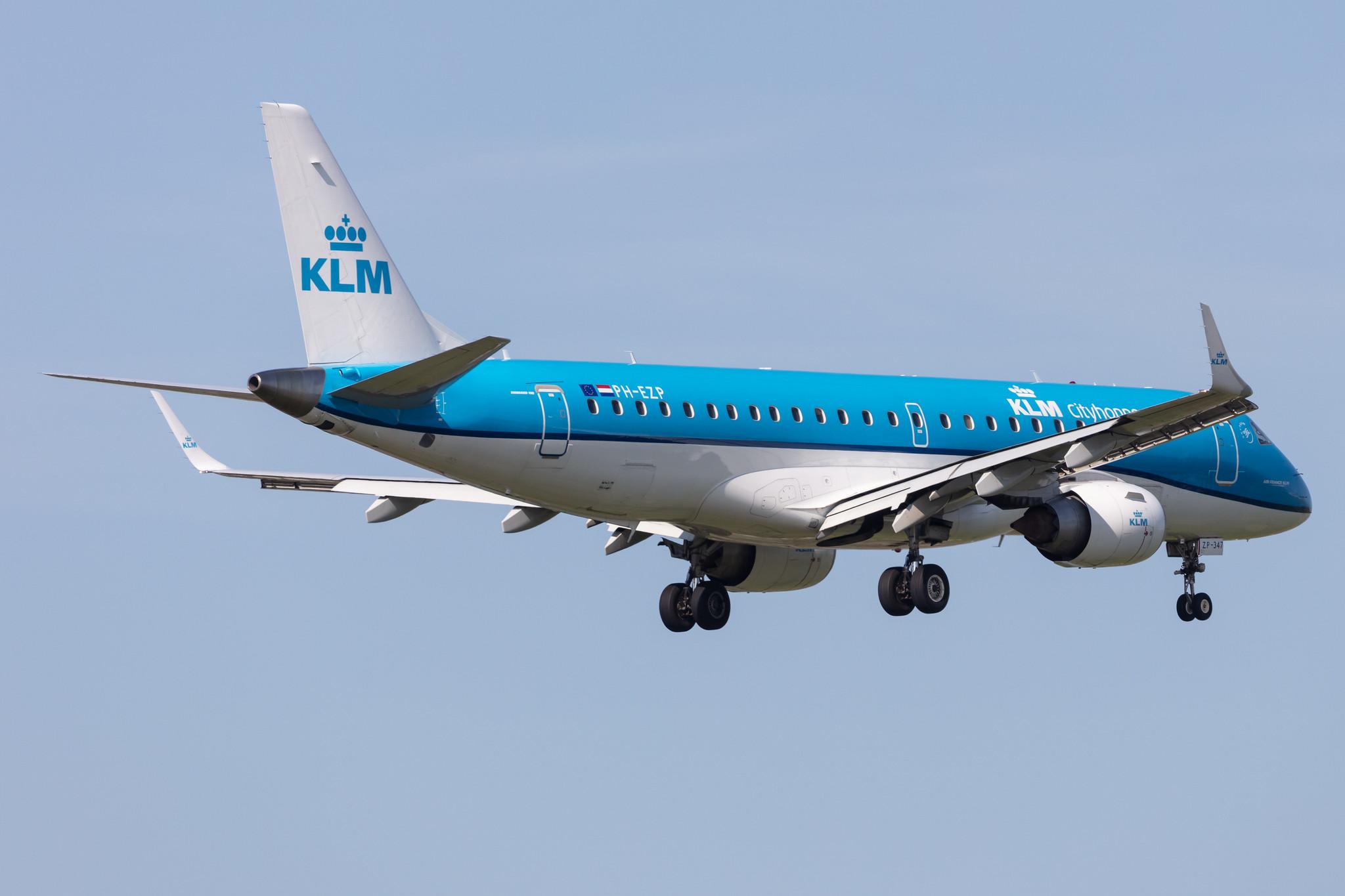 Amsterdam Schiphol: KLM (KL / KLM) | Operator: KLM Cityhopper |  Embraer E190STD E190 | PH-EZP | MSN 19000347