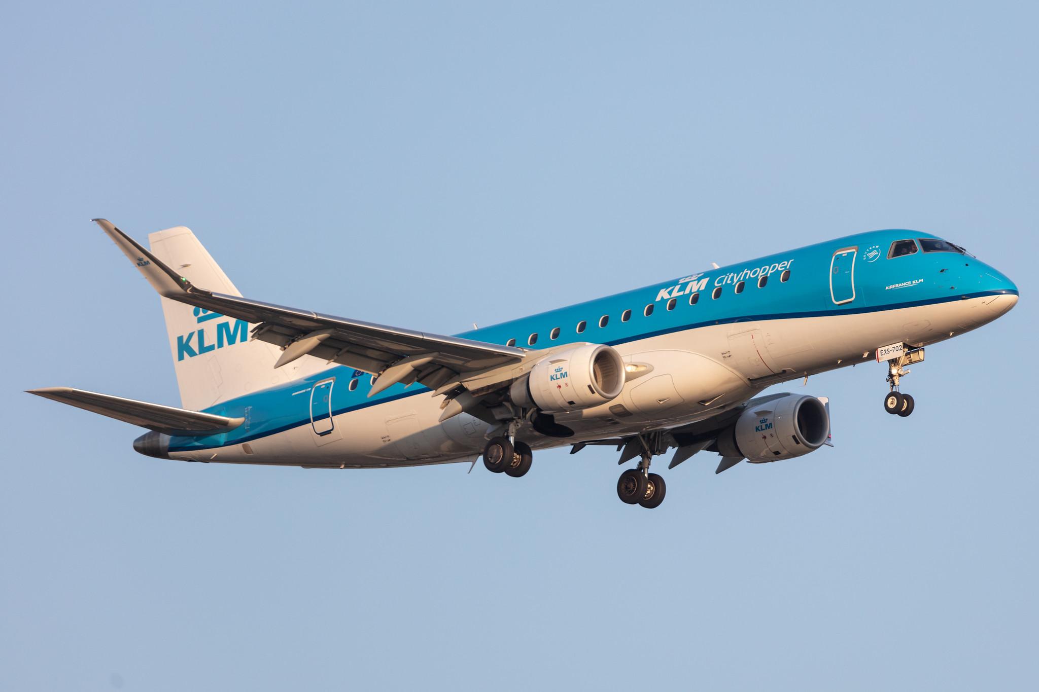 Amsterdam Schiphol: KLM (KL / KLM) | Operator: KLM Cityhopper |  Embraer E175STD E75L | PH-EXS | MSN 17000702