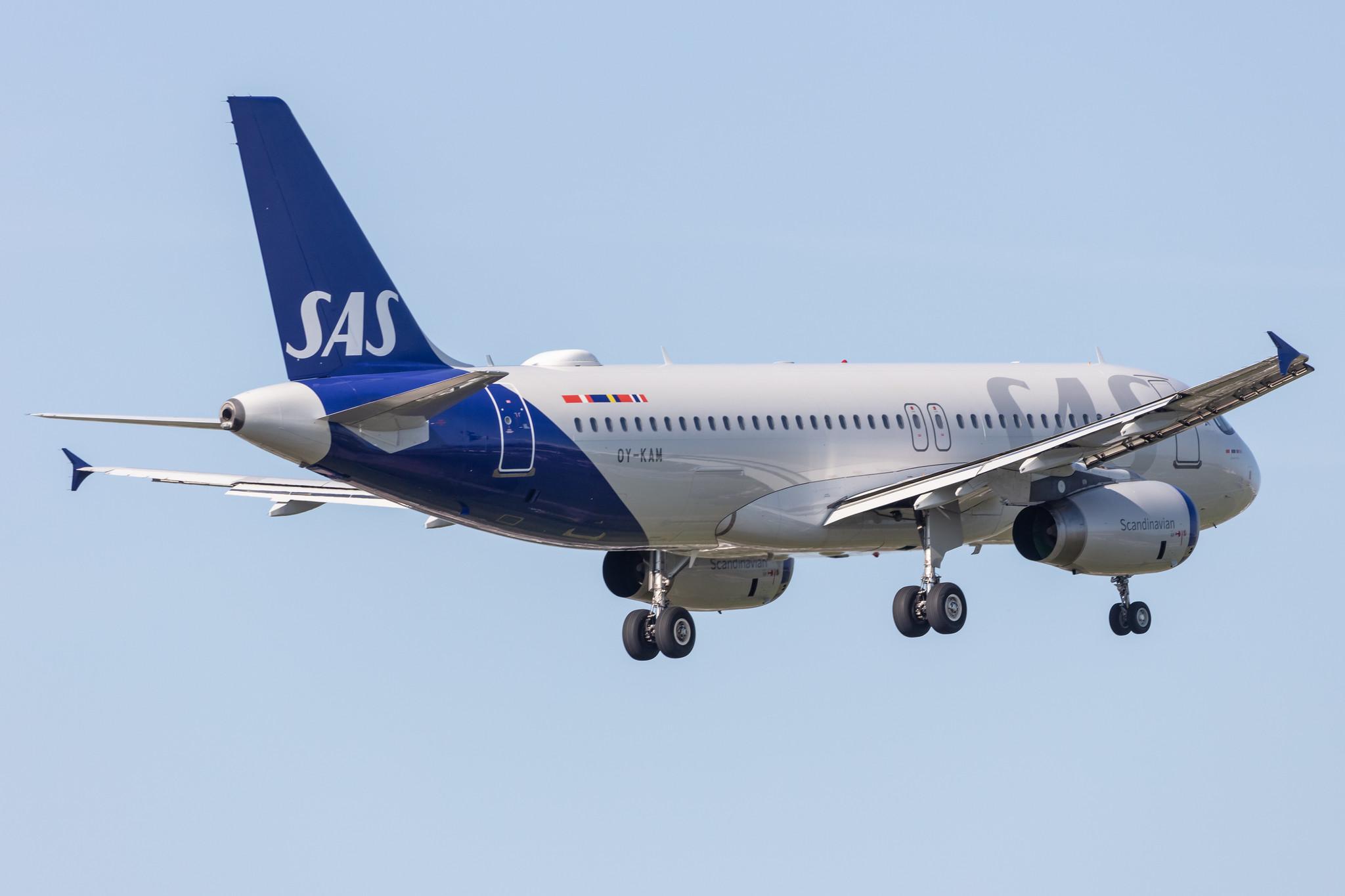 Amsterdam Schiphol: SAS (SK / SAS) |  Airbus A320-232 A320 | OY-KAM | MSN 2911