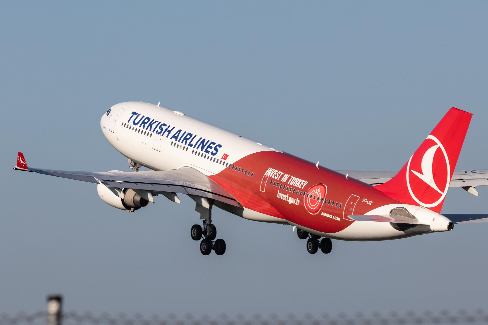 Amsterdam Schiphol: Turkish Airlines (TK / THY) |  Livery: Invest in Turkey Livery |  Airbus A330-223 A332 | TC-JIZ | MSN 1118