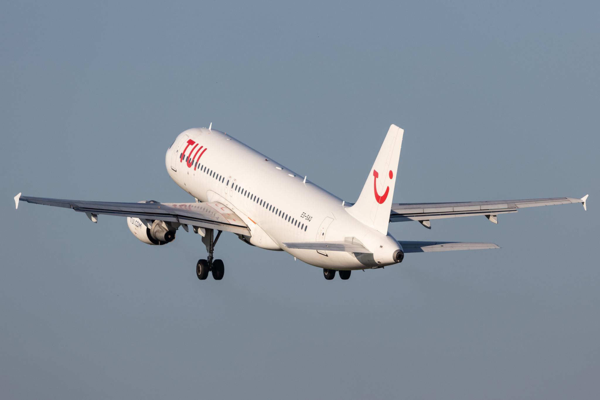 Amsterdam Schiphol:  TUI Airlines Netherlands (OR / TFL) | Operator: SmartLynx Airlines Estonia |  Airbus A320-214 A320 | ES-SAQ | MSN 00984