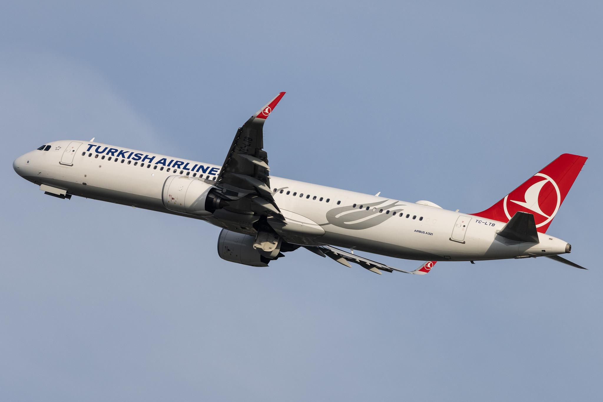 Hamburg Airport: Turkish Airlines (TK / THY) |  Airbus A321-271NX A21N | TC-LTB | MSN 10125