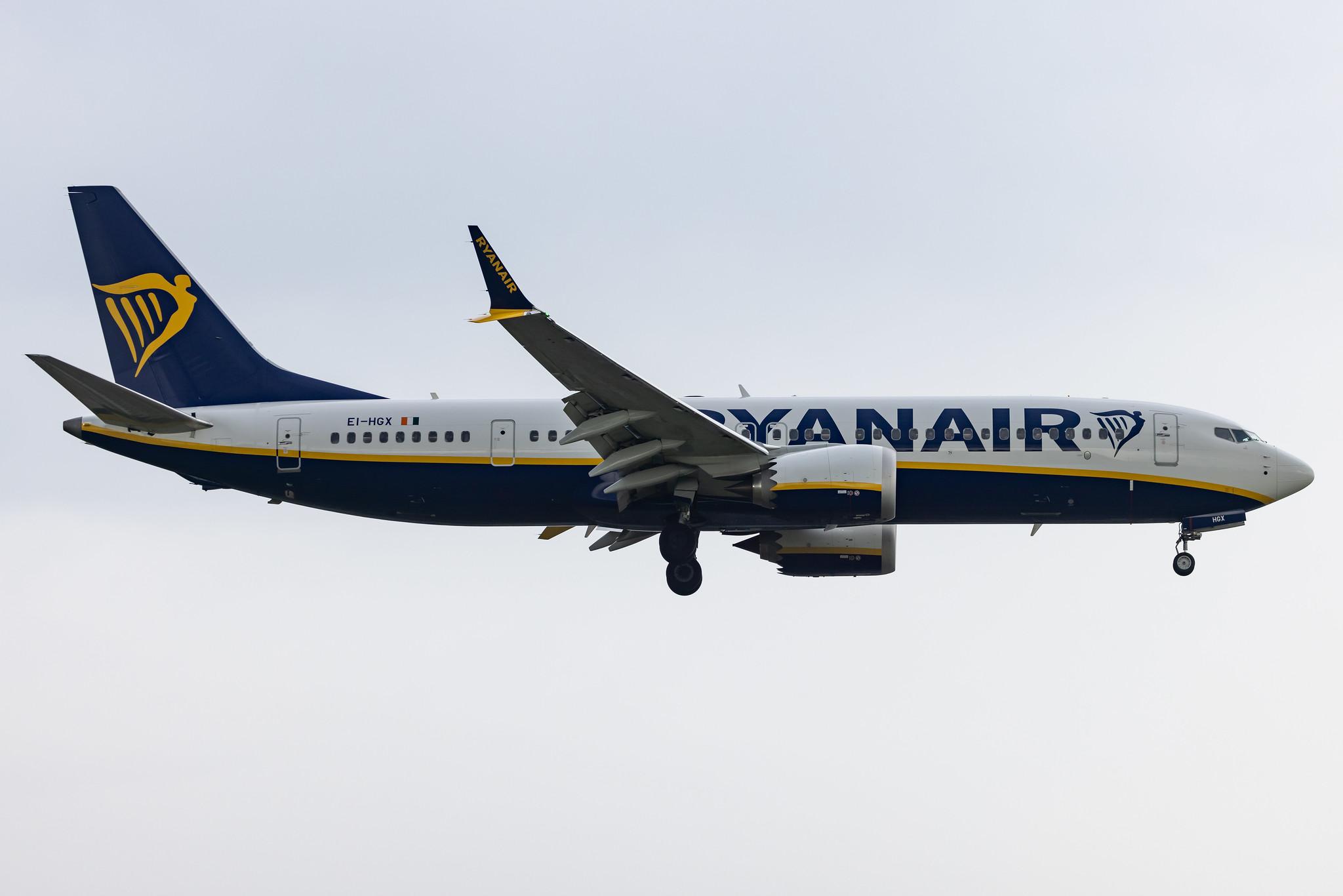 Hamburg Airport: Ryanair (FR / RYR) |  Boeing 737 MAX 8-200 B38M | EI-HGX | MSN 62335