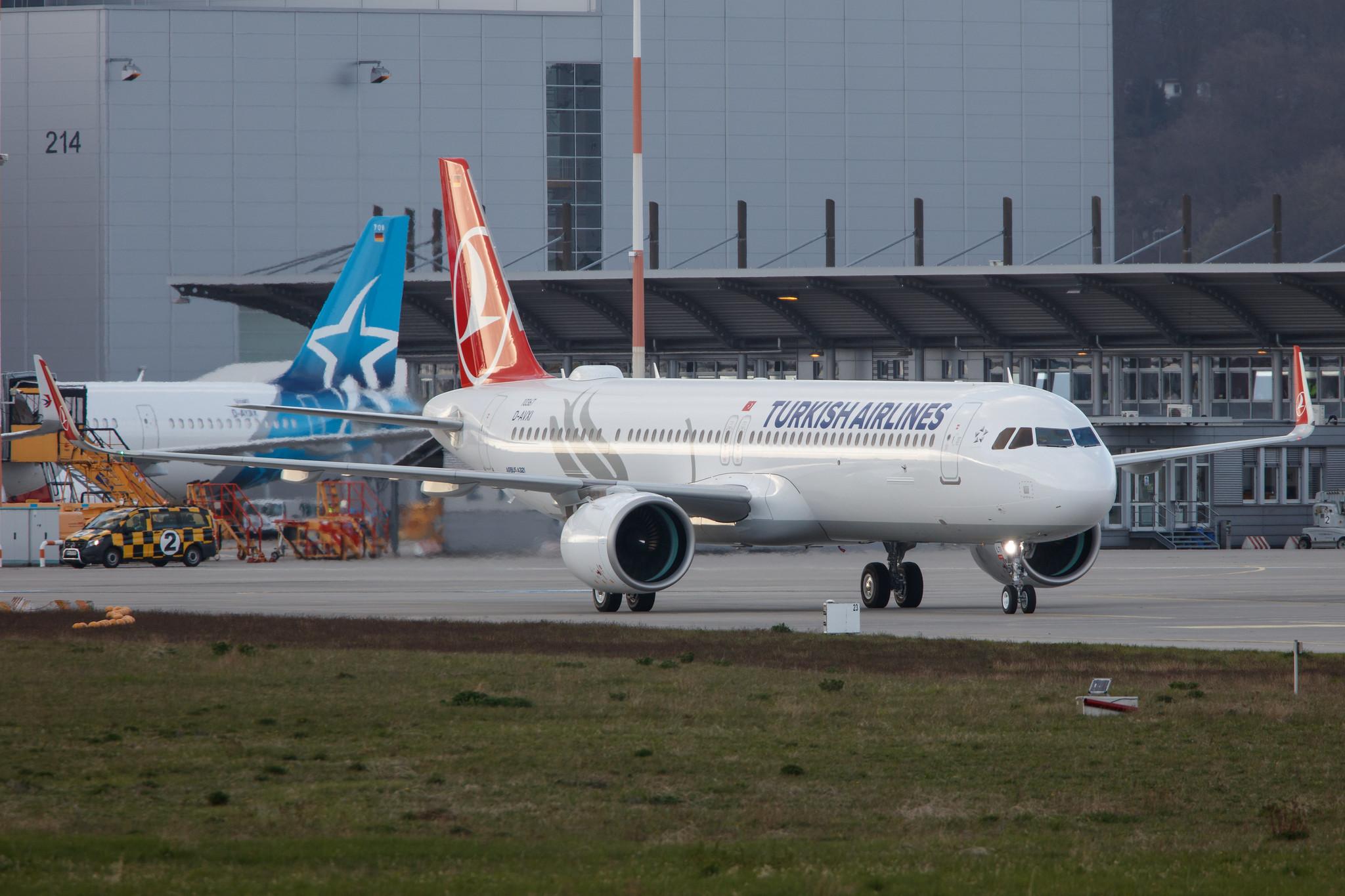 Hamburg Finkenwerder: Turkish Airlines (TK / THY) |  Airbus A321-271NX A21N | D-AVXI (TC-LTI)  | MSN 10367