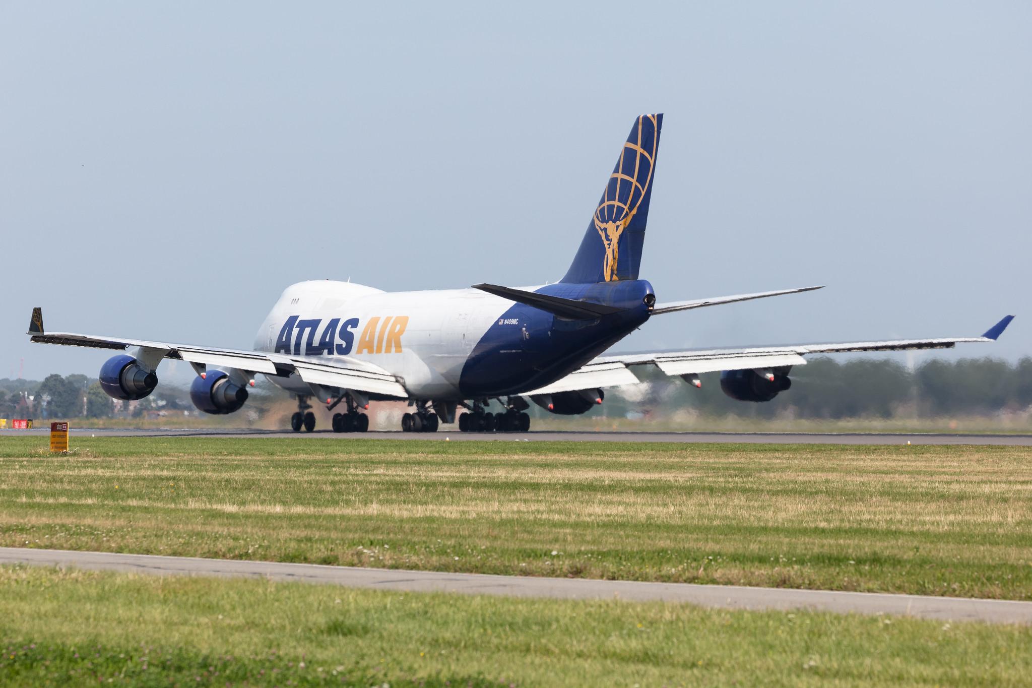 Amsterdam Schiphol: Atlas Air (5Y / GTI) |  Boeing 747-47U(F) B744 | N409MC | MSN 30558