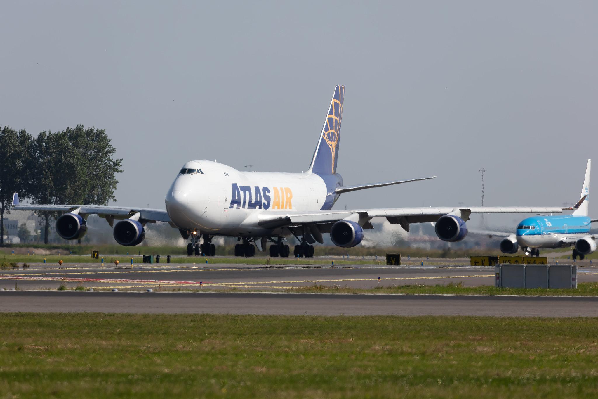 Amsterdam Schiphol: Atlas Air (5Y / GTI) |  Boeing 747-47U(F) B744 | N409MC | MSN 30558