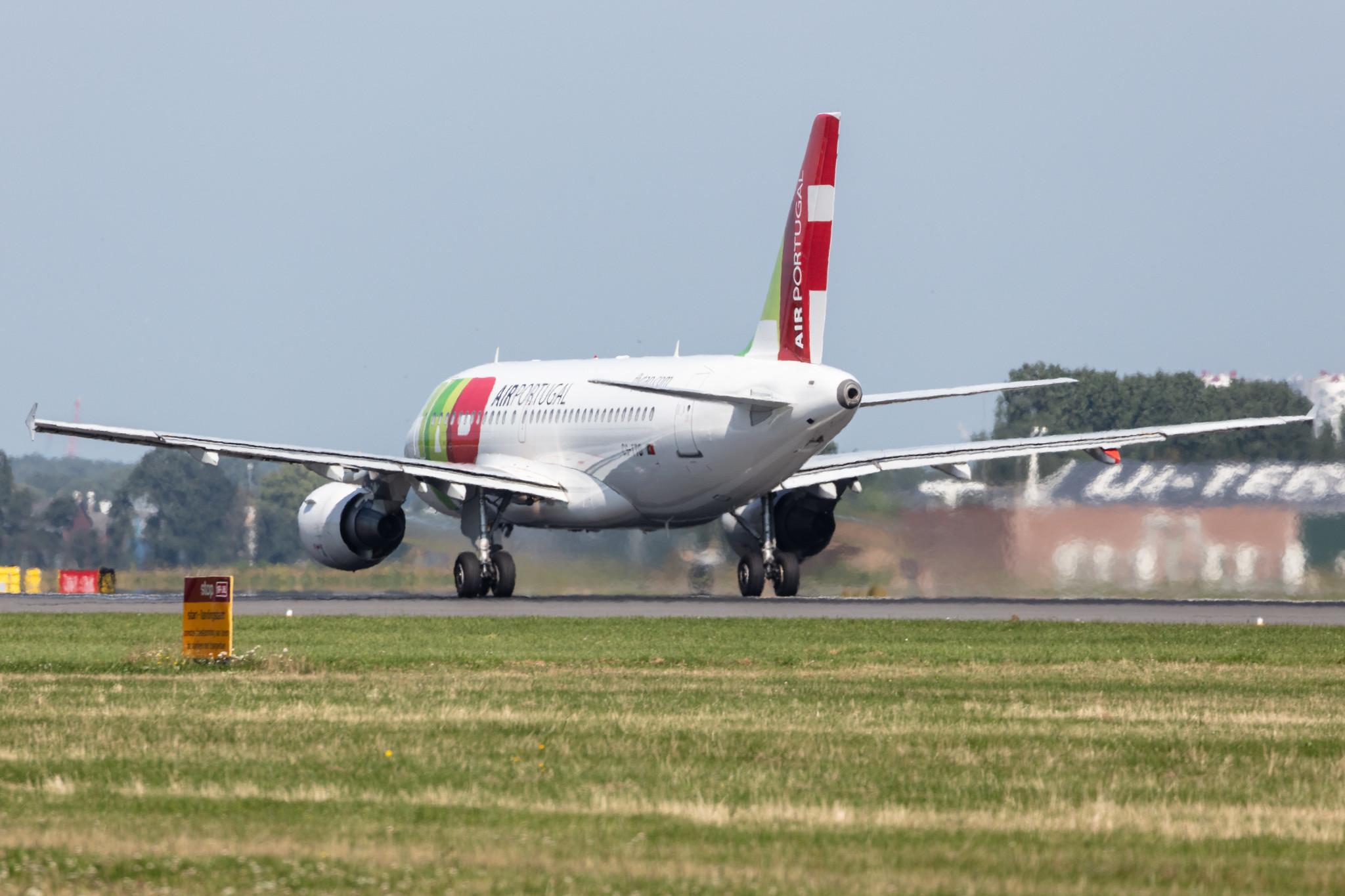 Amsterdam Schiphol: TAP Air Portugal (TP / TAP) |  Airbus A319-111 A319 | CS-TTO | MSN 1127