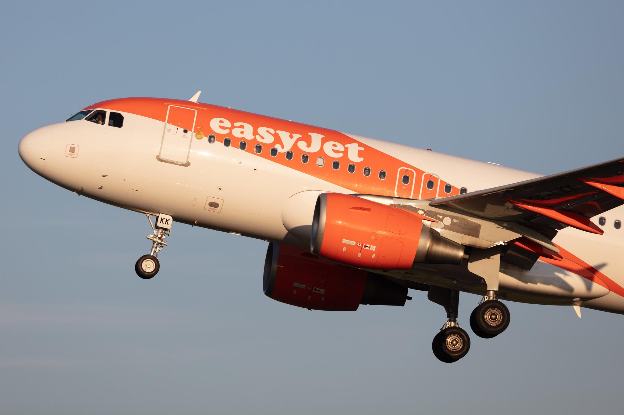 Amsterdam Schiphol: easyJet (U2 / EZY) | Operator: easyJet Europe |  Airbus A319-111 A319 | OE-LKK | MSN 3426