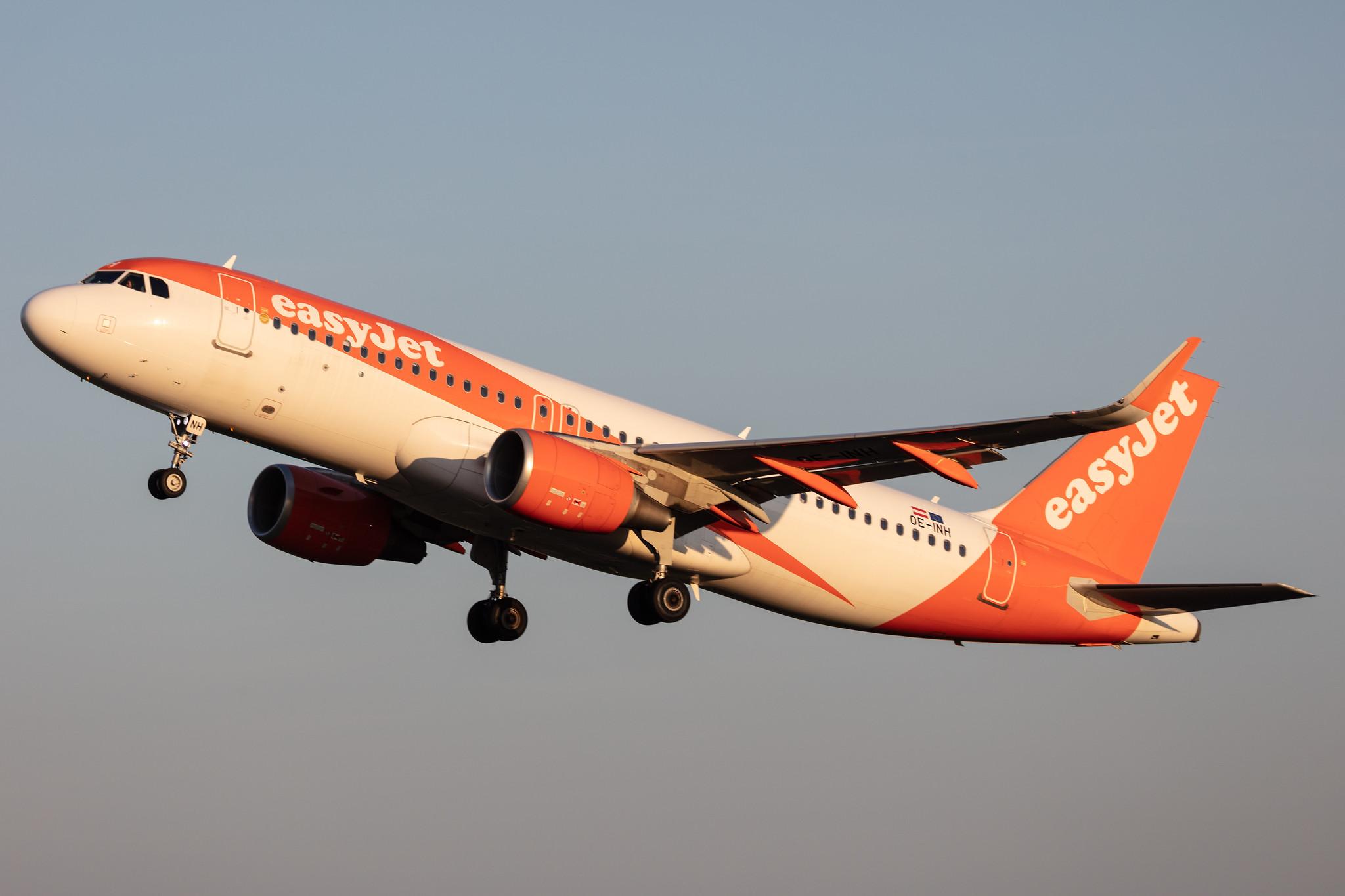 Amsterdam Schiphol: easyJet (U2 / EZY) | Operator: easyJet Europe |  Airbus A320-214 A320 | OE-INH | MSN 7904