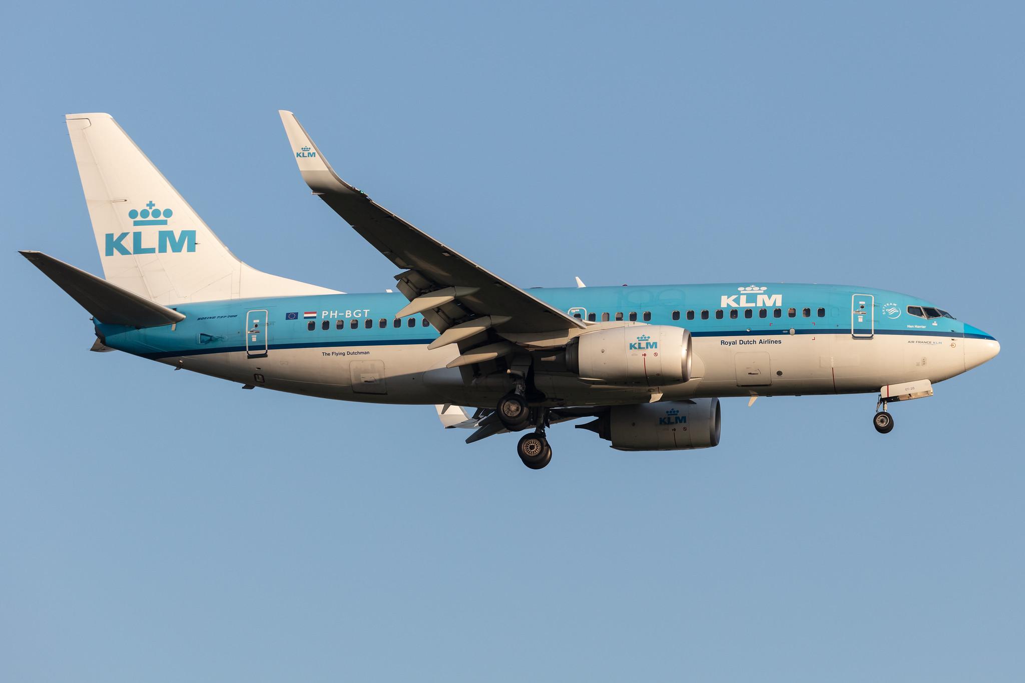 Amsterdam Schiphol: KLM (KL / KLM) |  Boeing 737-7K2 B737 | PH-BGT | MSN 38634
