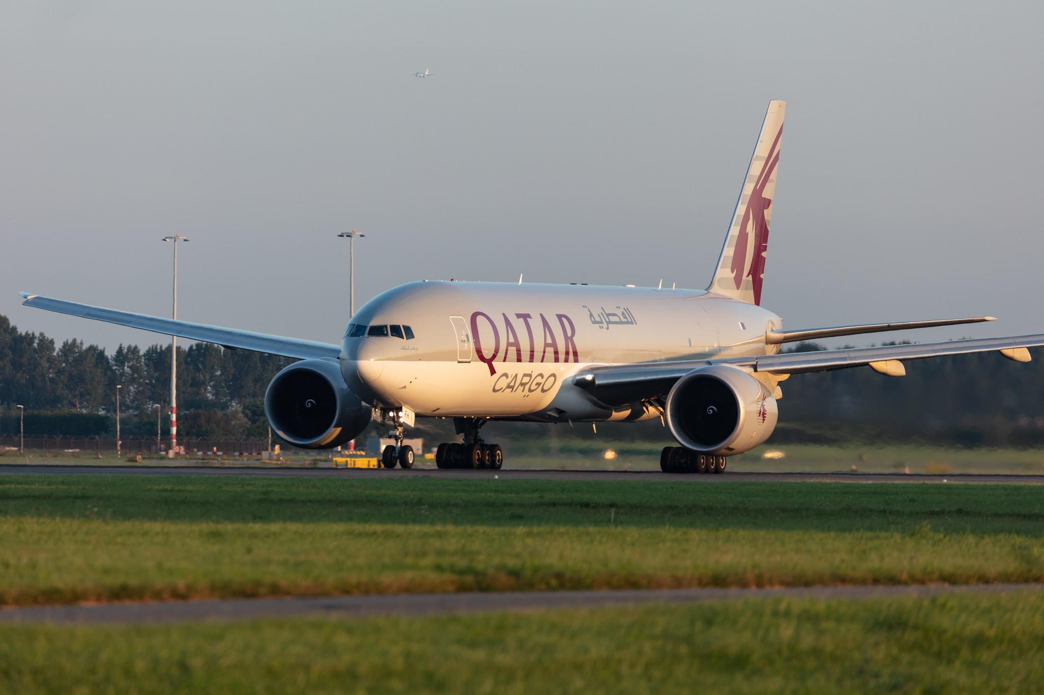 Amsterdam Schiphol: Qatar Cargo (QR / QTR) | Operator: Qatar Airways |  Boeing 777-FDZ B77L | A7-BFH | MSN 42298