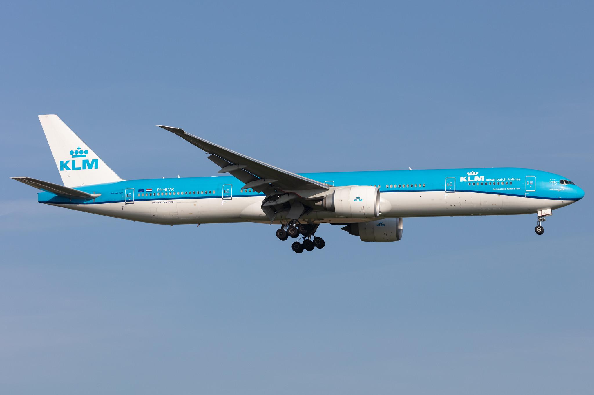 Amsterdam Schiphol: KLM (KL / KLM) |  Boeing 777-306(ER) B77W | PH-BVR | MSN 61603