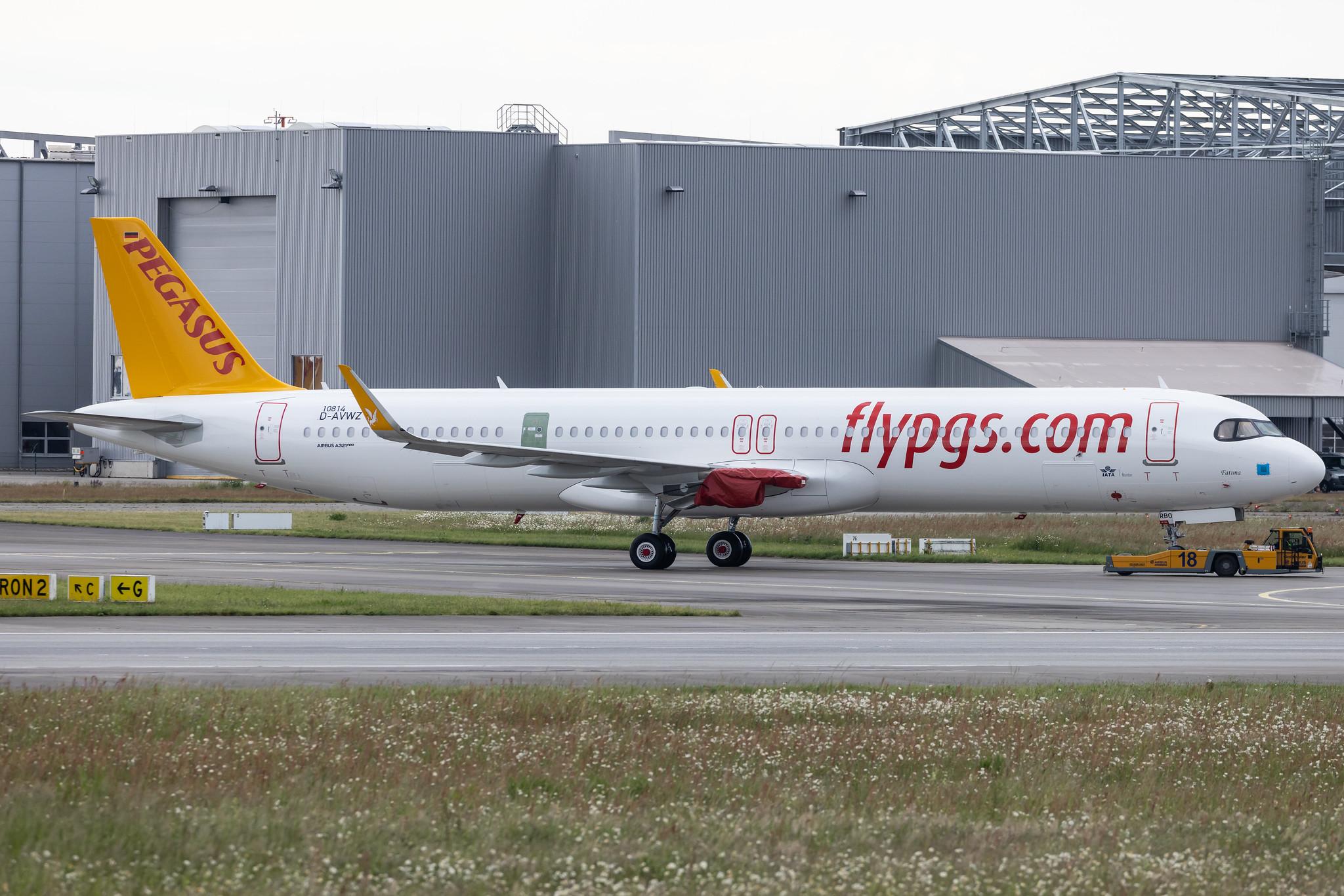 Hamburg Finkenwerder: Pegasus (PC / PGT) |  Airbus A321-251NX A21N | D-AVWZ (TC-RBO) | MSN 10814