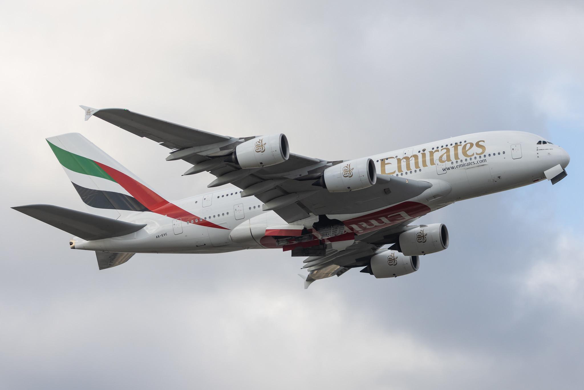 London Heathrow: Emirates (EK / UAE) |  Airbus A380-842 A388 | A6-EVC | MSN 248