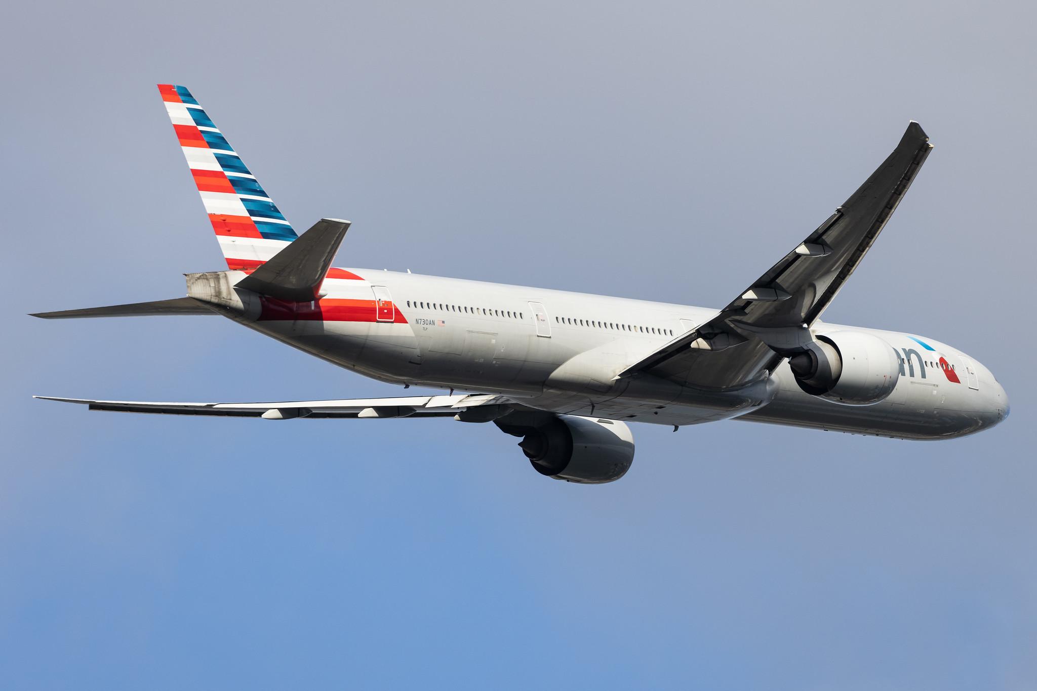 London Heathrow: American Airlines (AA / AAL) |  Boeing 777-323(ER) B77W | N730AN | MSN 31554
