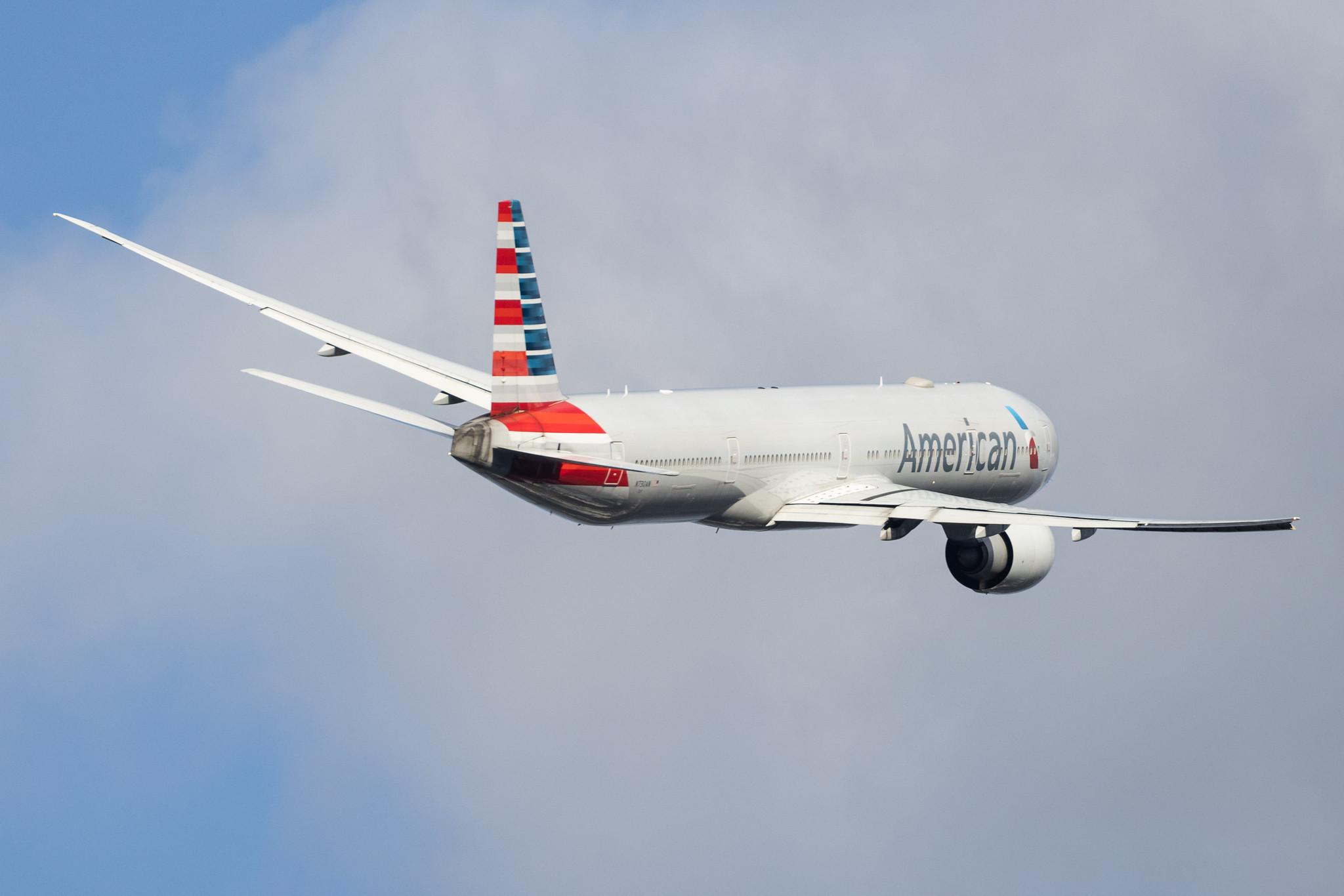 London Heathrow: American Airlines (AA / AAL) |  Boeing 777-323(ER) B77W | N730AN | MSN 31554