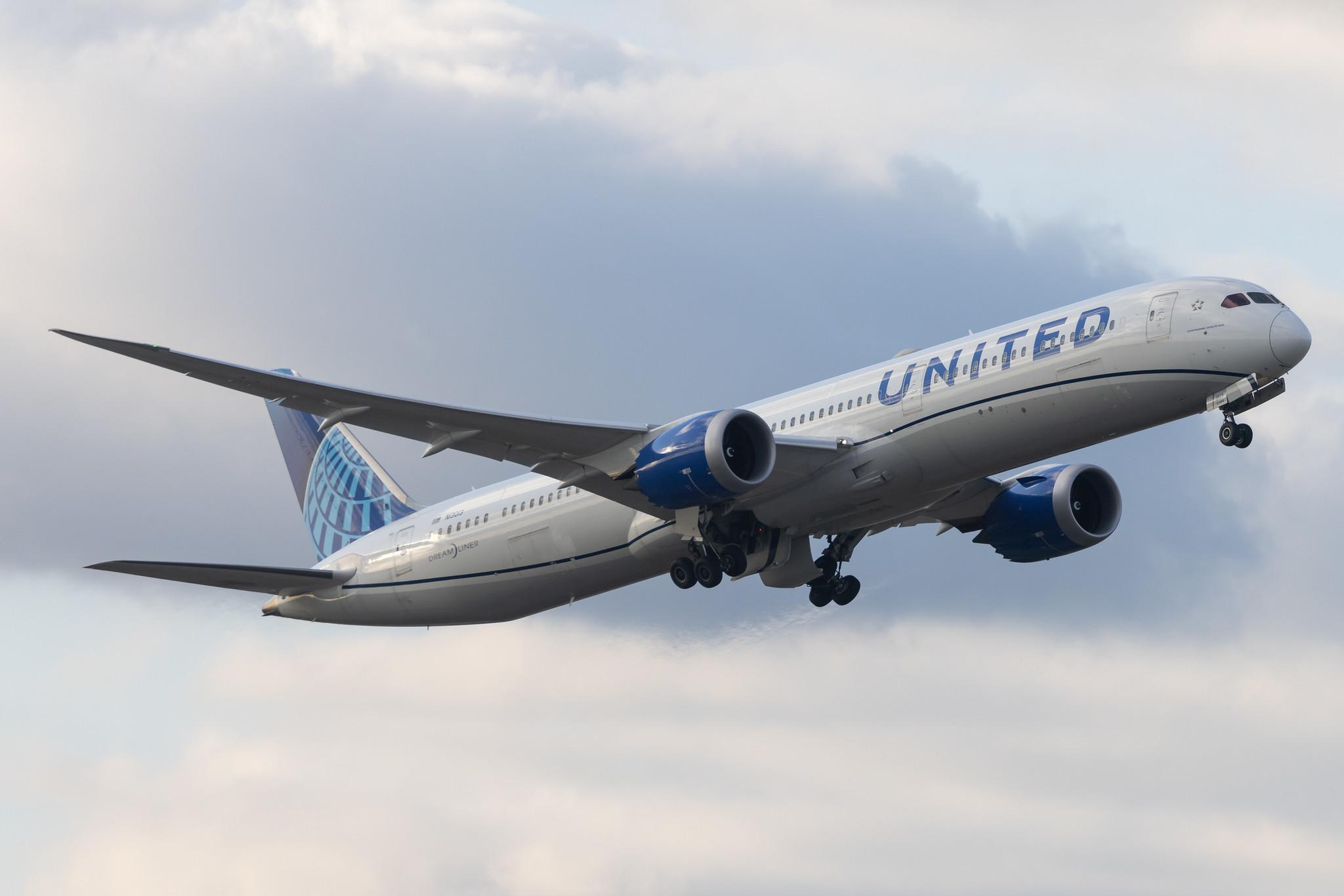 London Heathrow: United Airlines (UA / UAL) |  Boeing 787-10 Dreamliner B78X | N13013 | MSN 40931