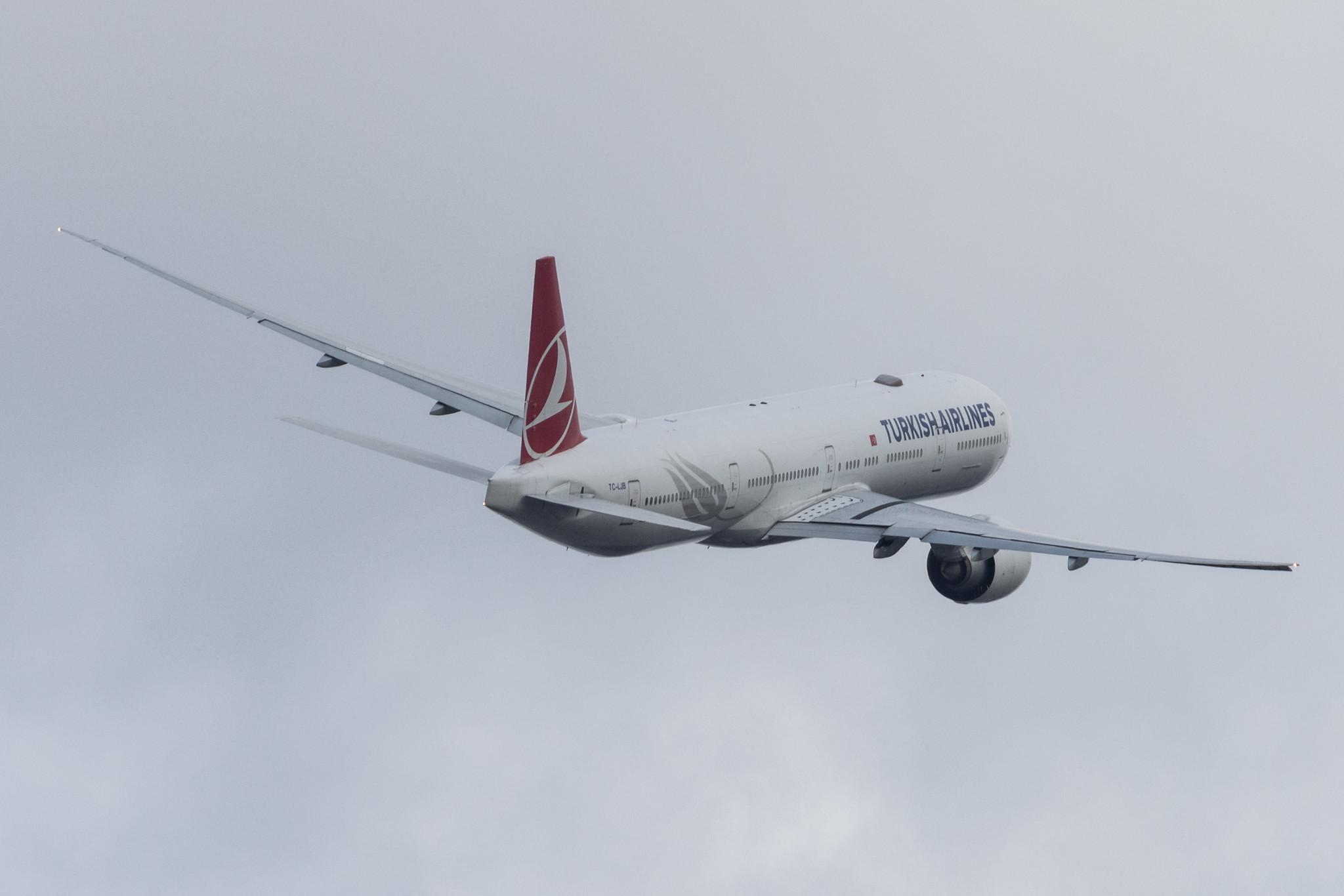 London Heathrow: Turkish Airlines (TK / THY) |  Boeing 777-3F2(ER) B77W | TC-LJB | MSN 44124