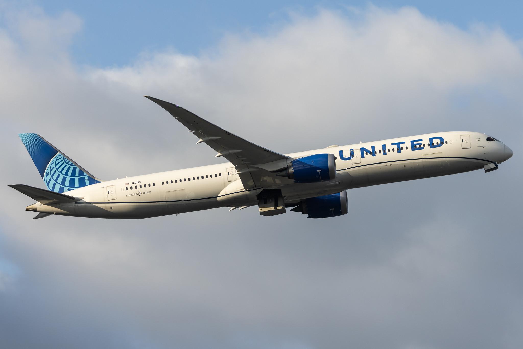 London Heathrow: United Airlines (UA / UAL) |  Boeing 787-10 Dreamliner B78X | N13013 | MSN 40931