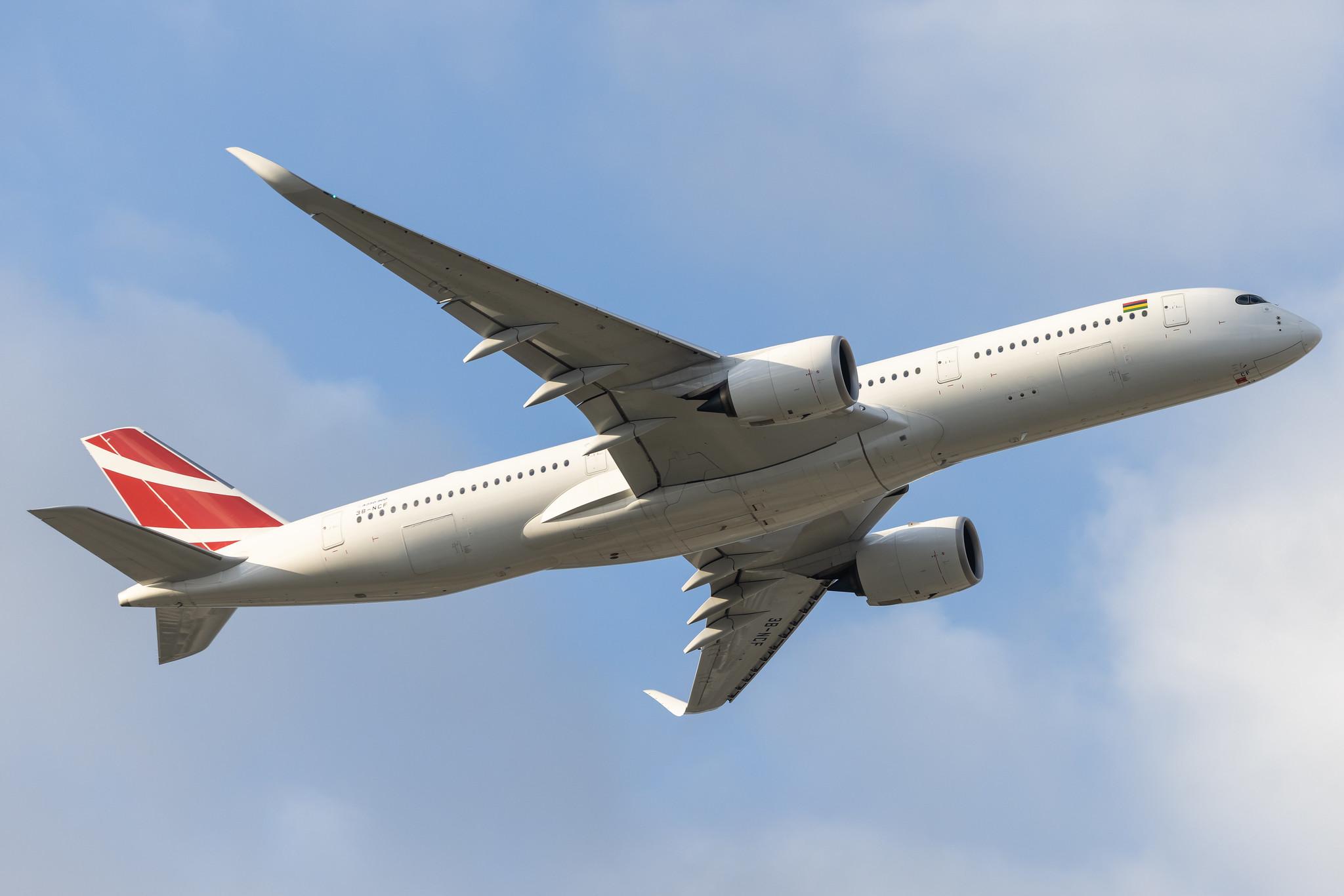 London Heathrow: Air Mauritius (MK / MAU) |  Airbus A350-941 A359 | 3B-NCF | MSN 365