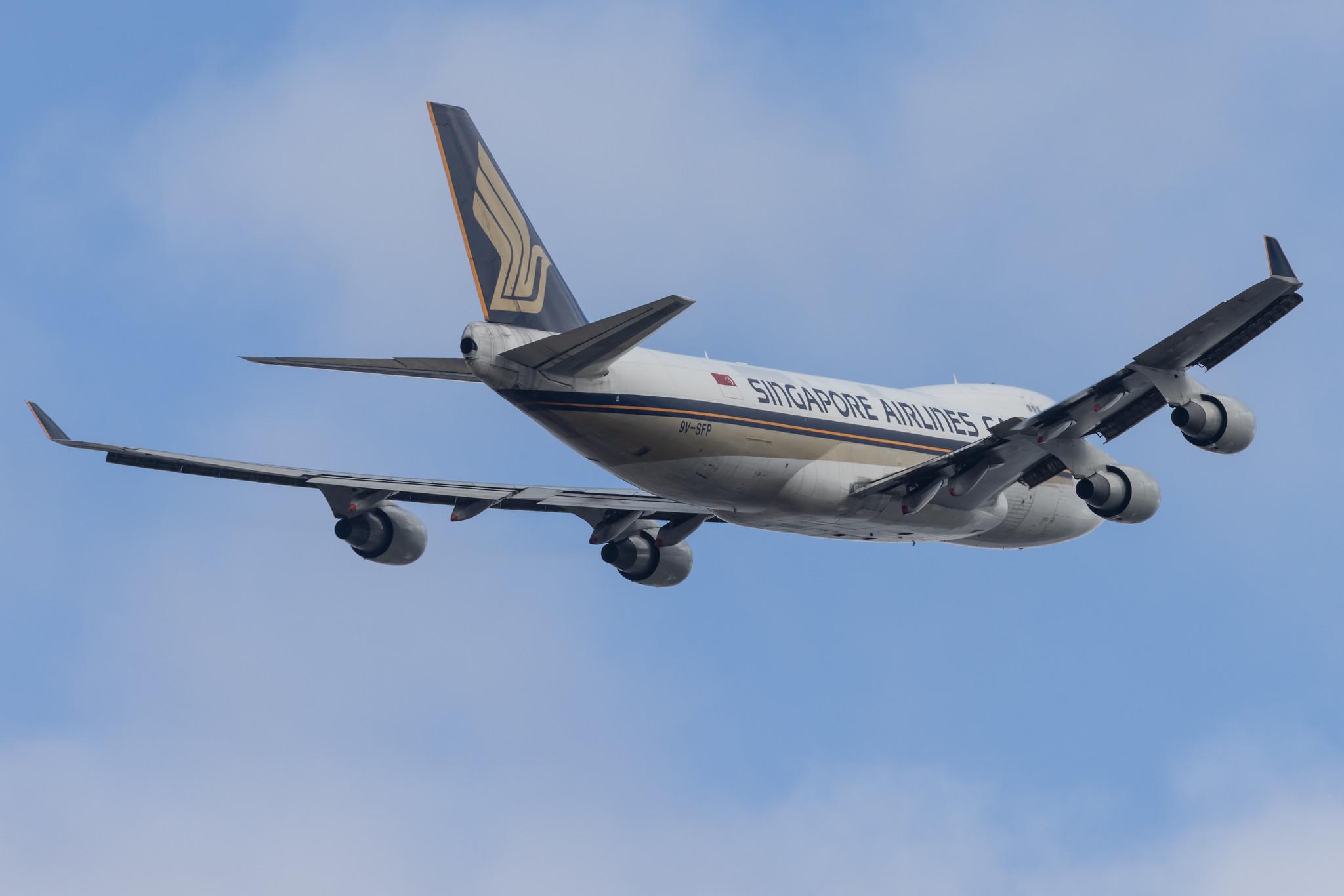London Heathrow: Singapore Airlines Cargo (SQ / SIA) | Operator: Singapore Airlines |  Boeing 747-412F(SCD) B744 | 9V-SFP | MSN 32902